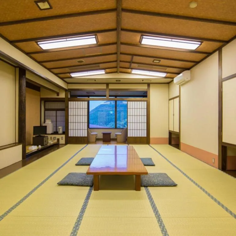 Yufuin Onsen Yufuin Nanairo no Kaze