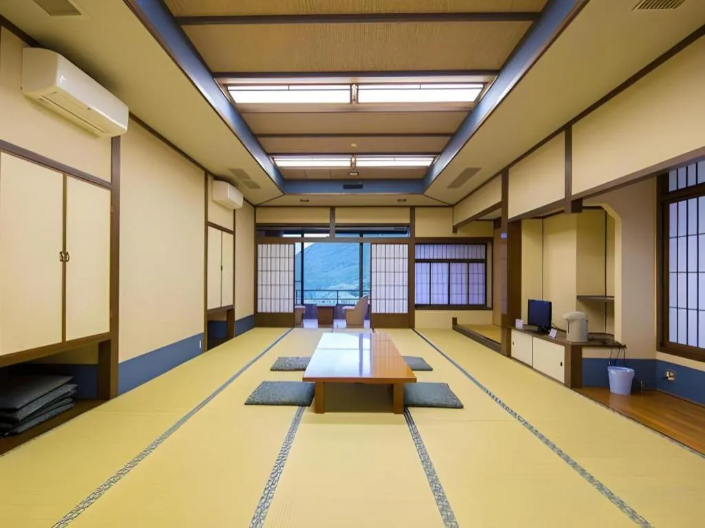 Yufuin Onsen Yufuin Nanairo no Kaze