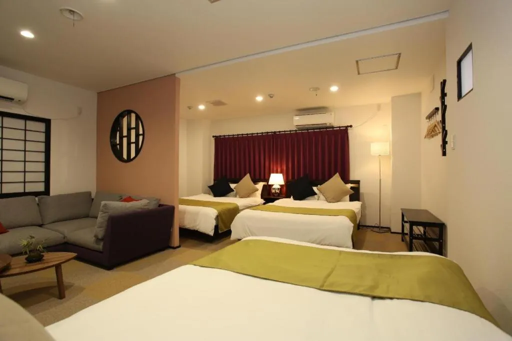 Bed in Rozy Hotel Namba