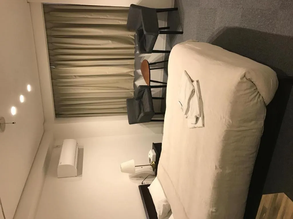 Bed in Rozy Hotel Namba