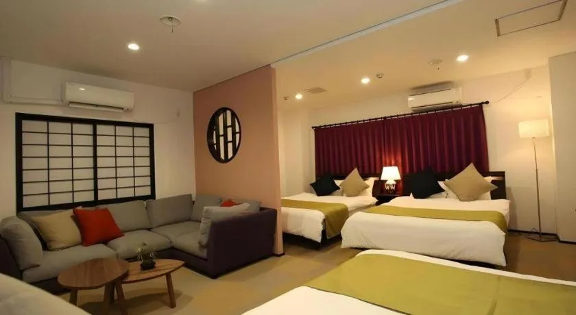 Bed in Rozy Hotel Namba