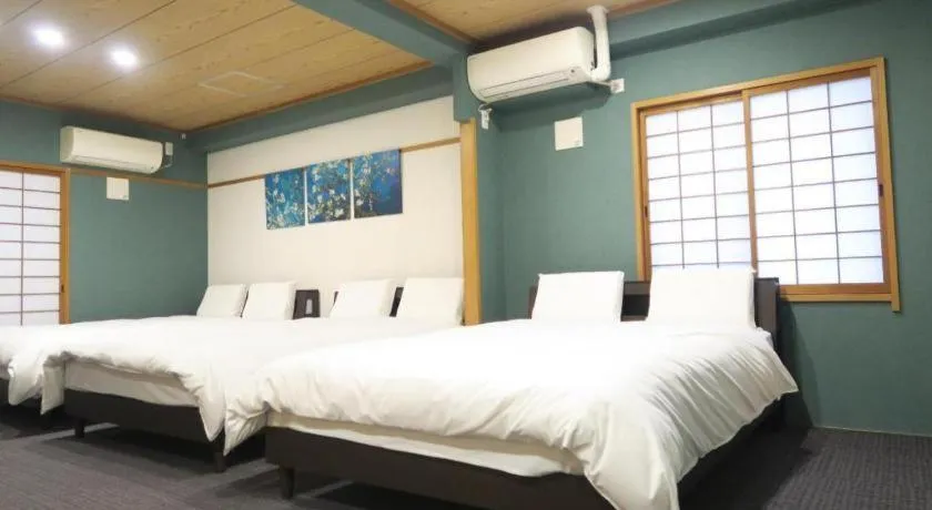 Bed in Rozy Hotel Namba