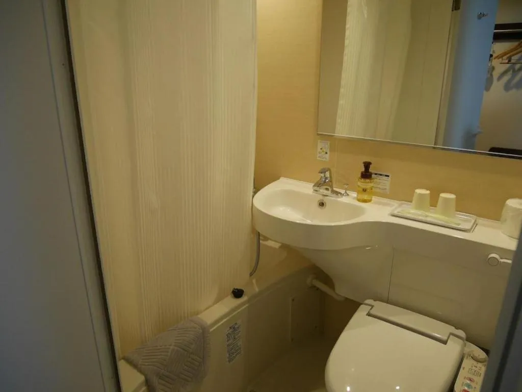 E Hotel Kumagaya Annex