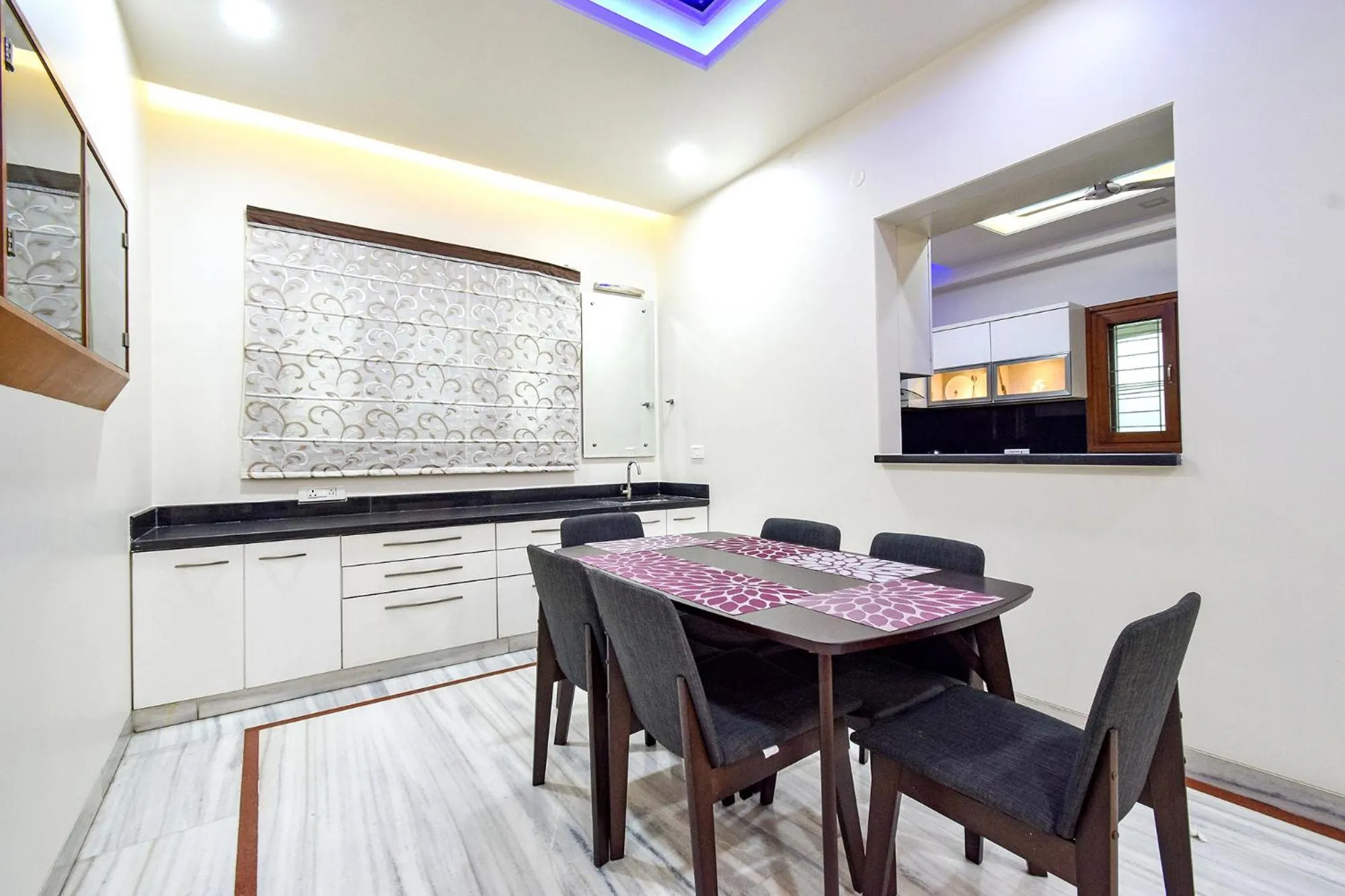 Dining area in FabHotel De Alphabet II - Nr Ameerpet Metro Station