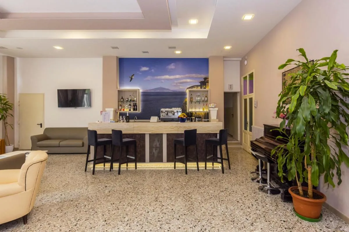 Lounge or bar in Sisters Hotel