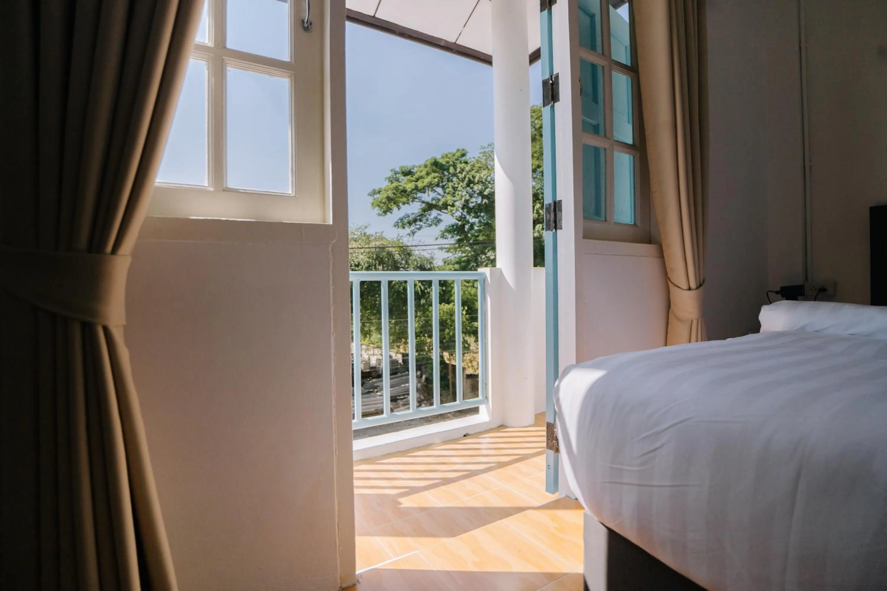 Photo of the whole room, Bed in B&B Chiangrai