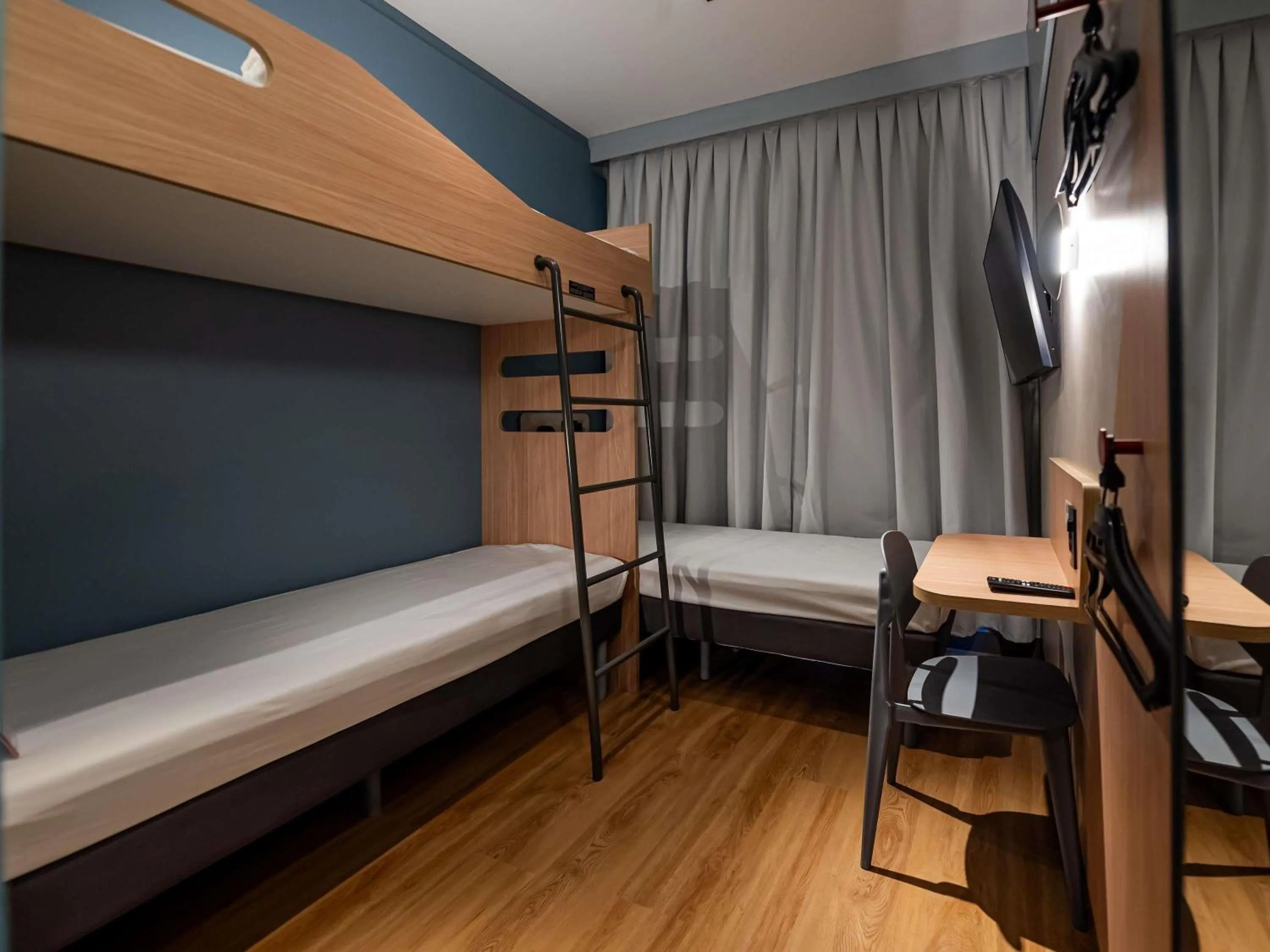 Bedroom, Bed in Ibis Budget Guarulhos Aeroporto