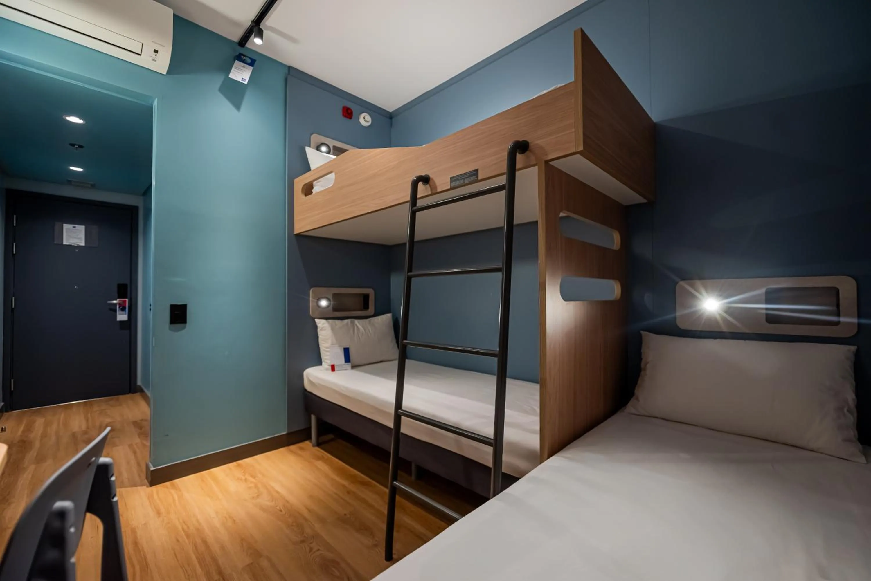 Bed in Ibis Budget Guarulhos Aeroporto