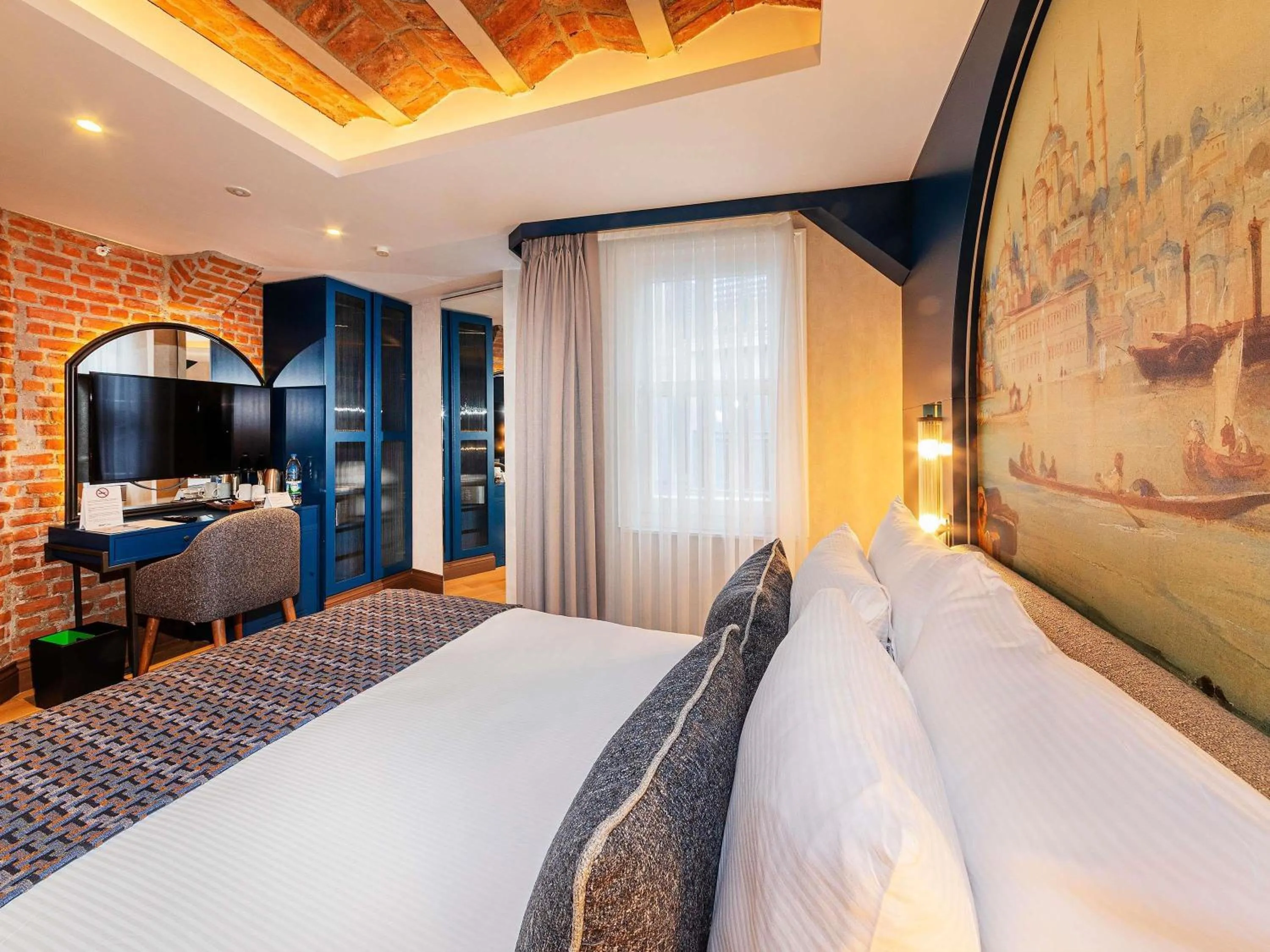 Bedroom, Bed in Levni Istanbul Hotel Handwritten Collection by ACCOR