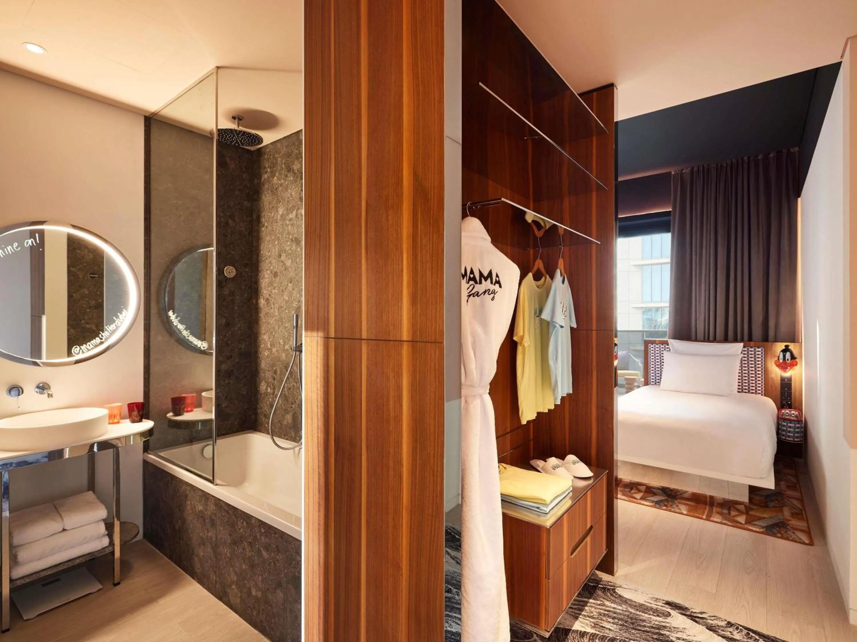 Bedroom, Bed in Mama Shelter Dubai