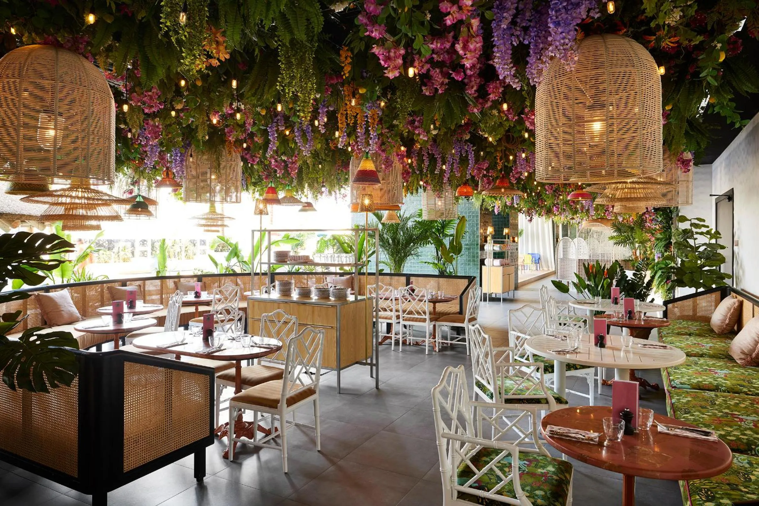 Restaurant/places to eat in Mama Shelter Dubai