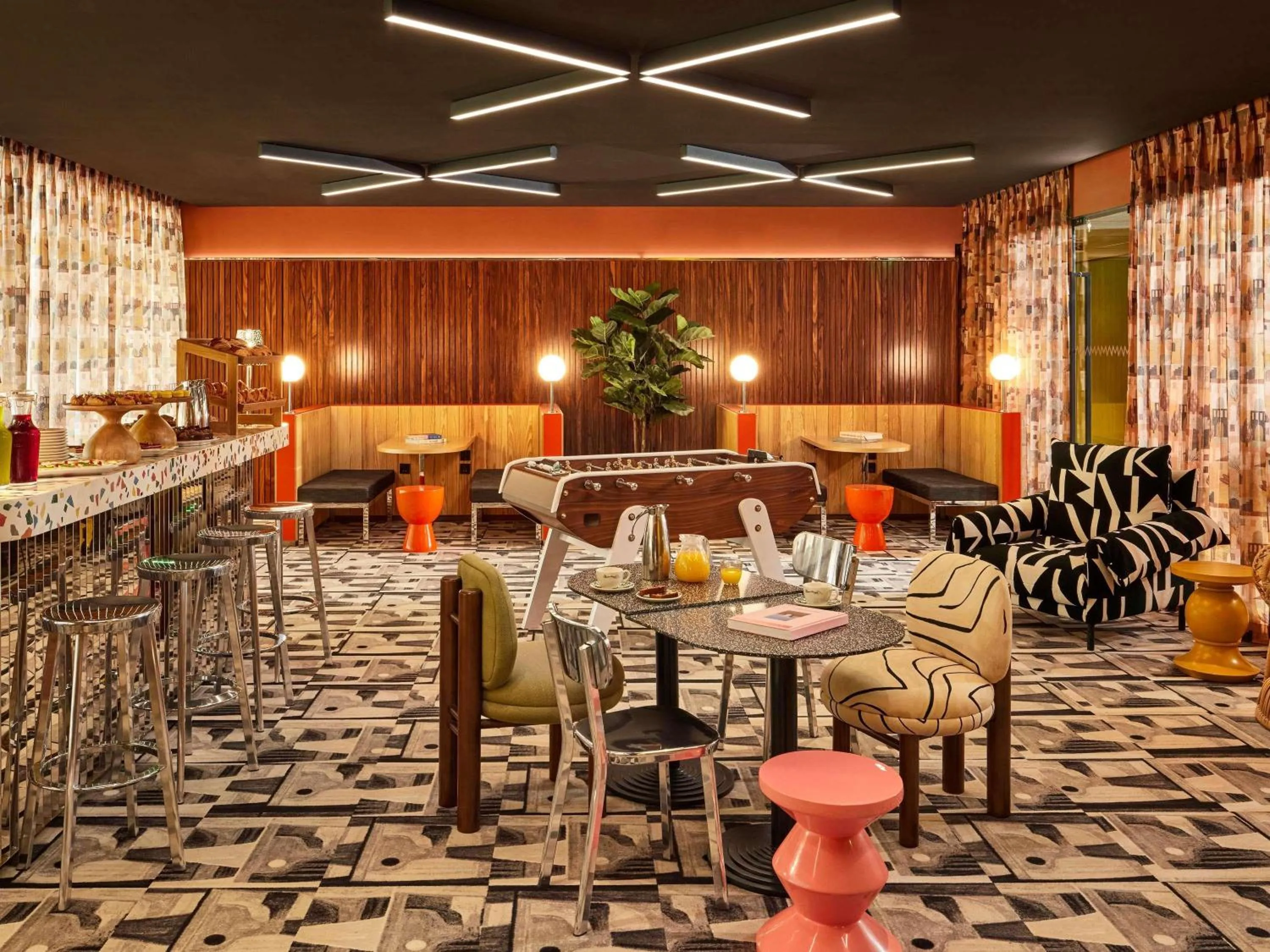 Meeting/conference room in Mama Shelter Dubai