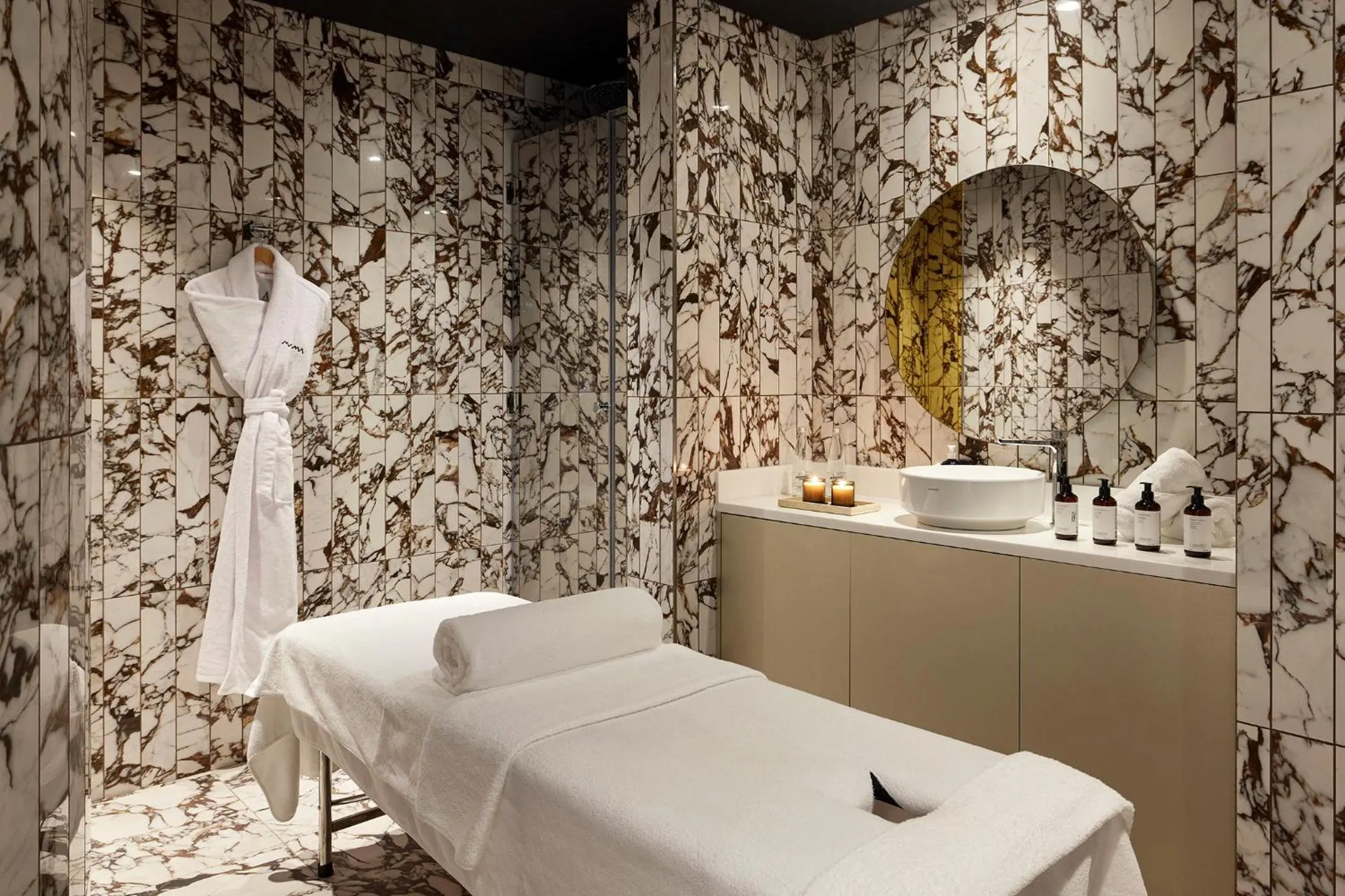 Massage in Mama Shelter Dubai