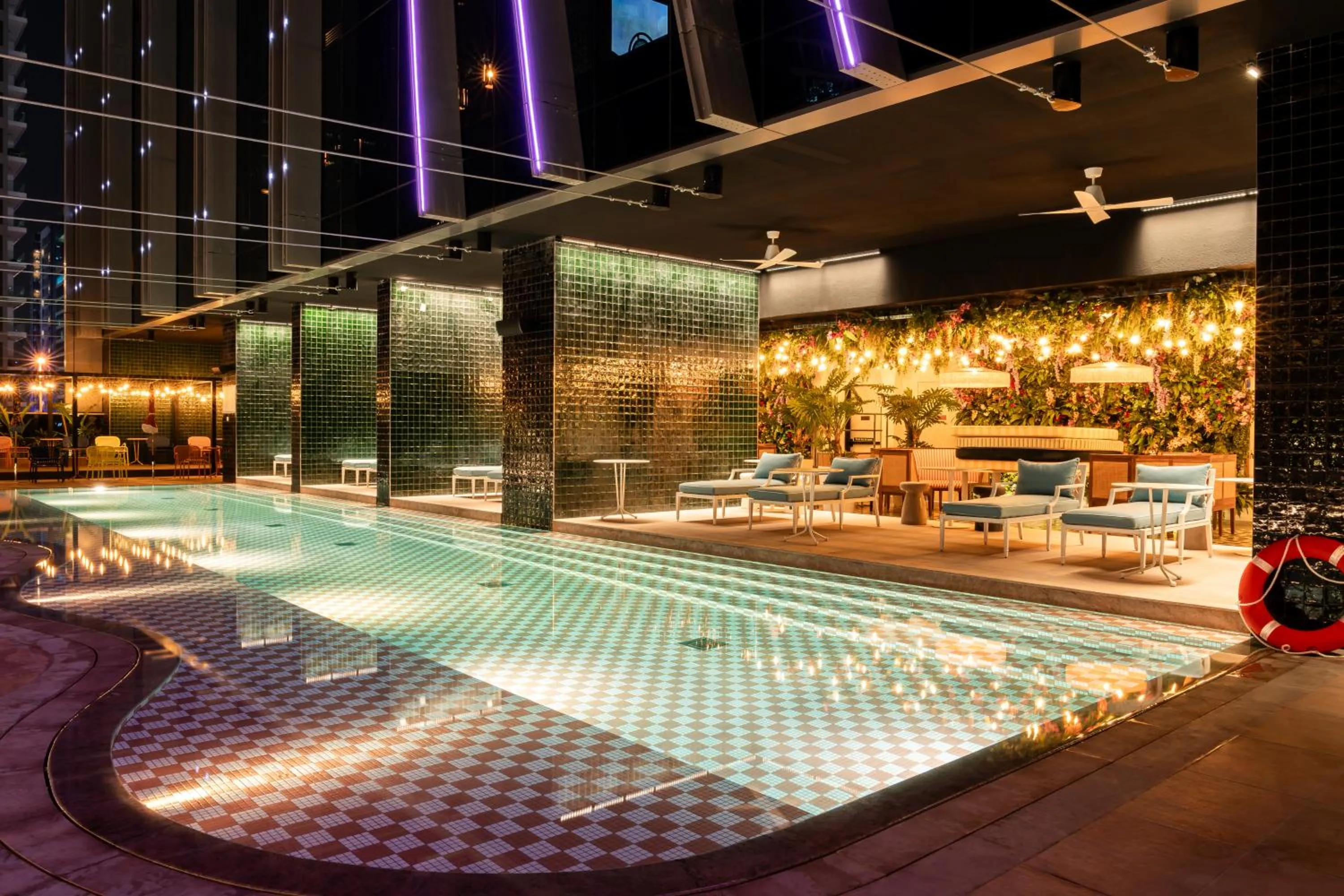 Restaurant/places to eat in Mama Shelter Dubai