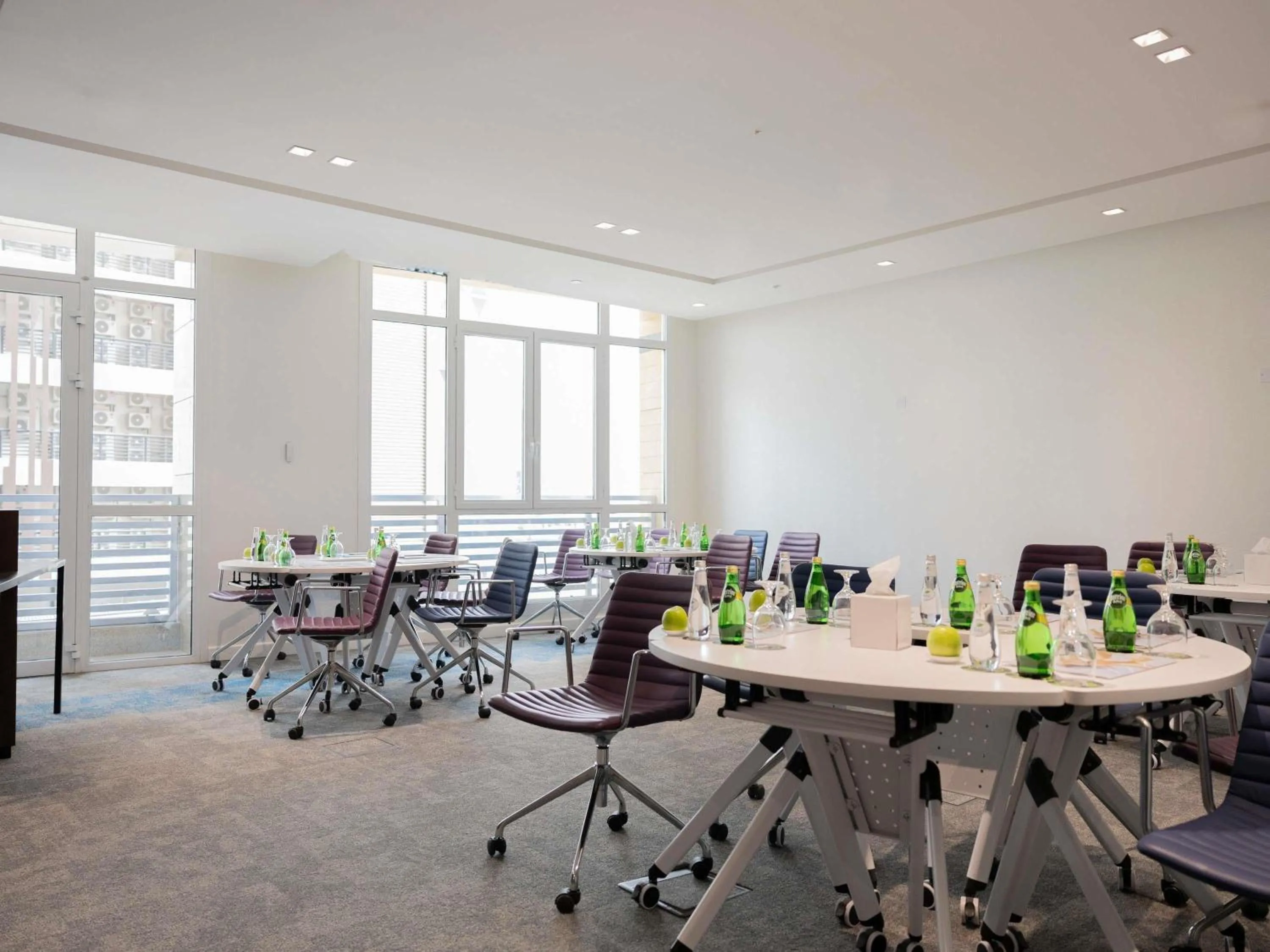 Meeting/conference room in Mercure Riyadh Al Anoud