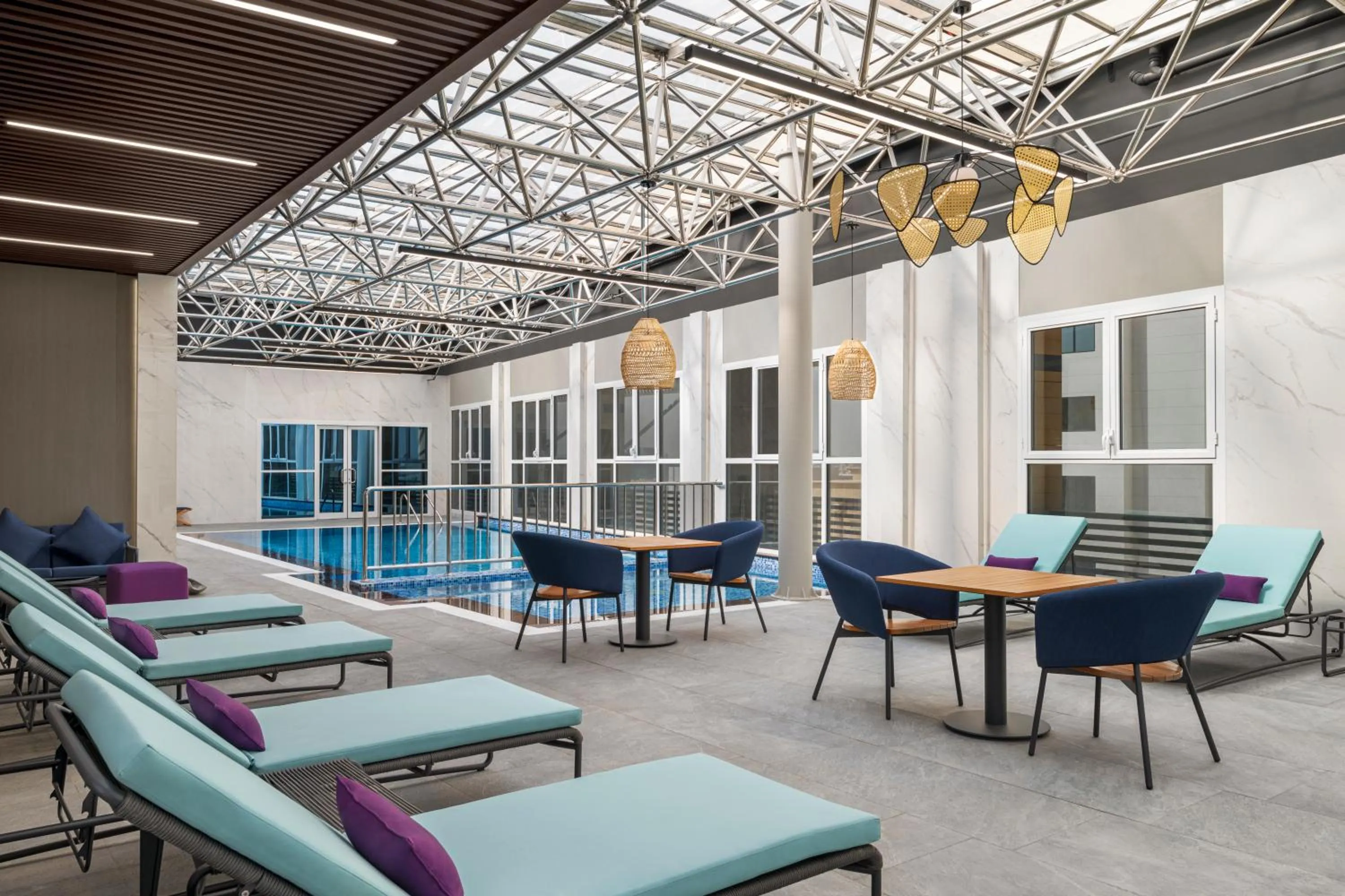 Swimming pool in Mercure Riyadh Al Anoud