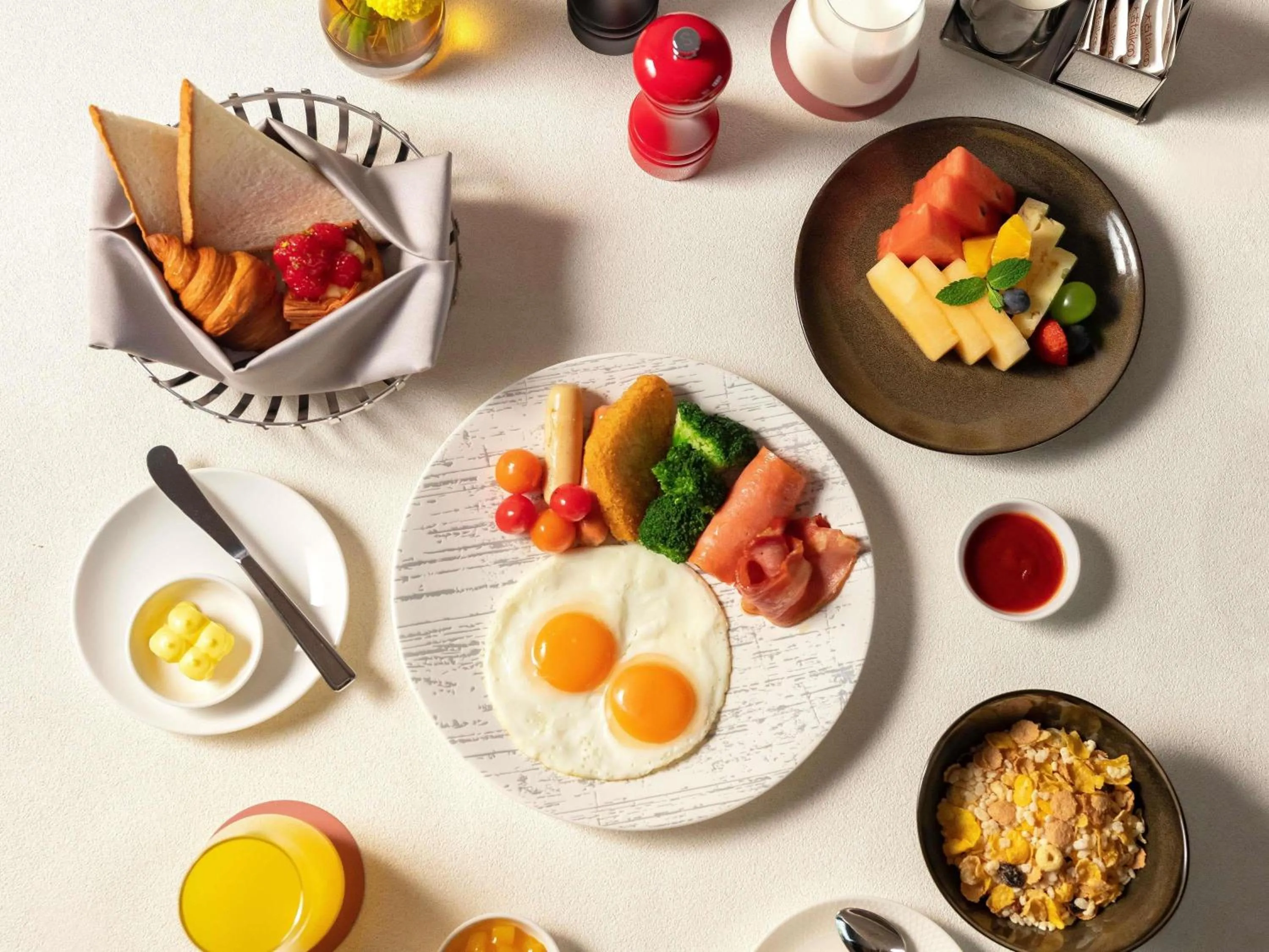 Breakfast in Fashion Town Hotel Shenzhen MGallery Collection