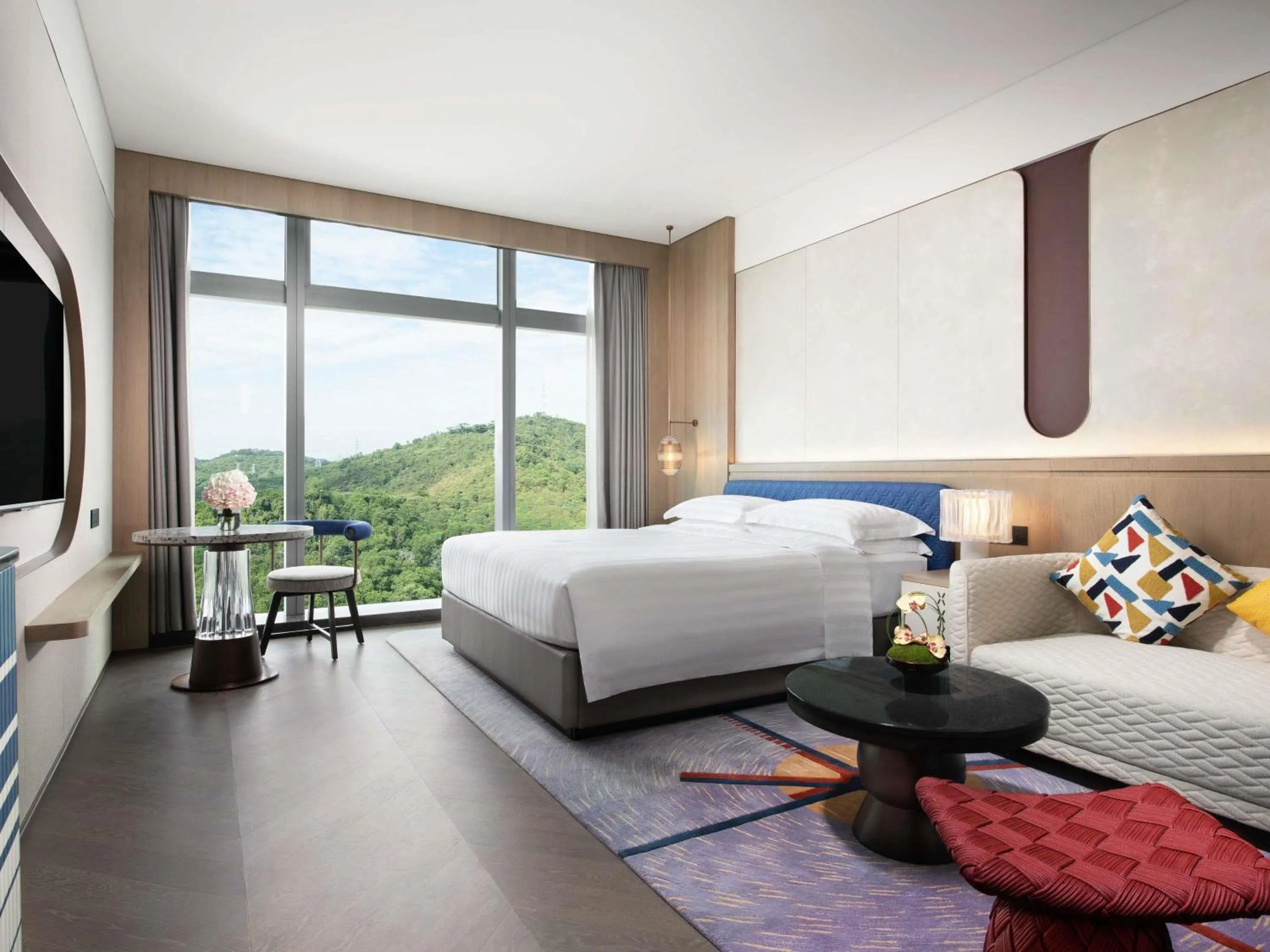 Bedroom in Fashion Town Hotel Shenzhen MGallery Collection