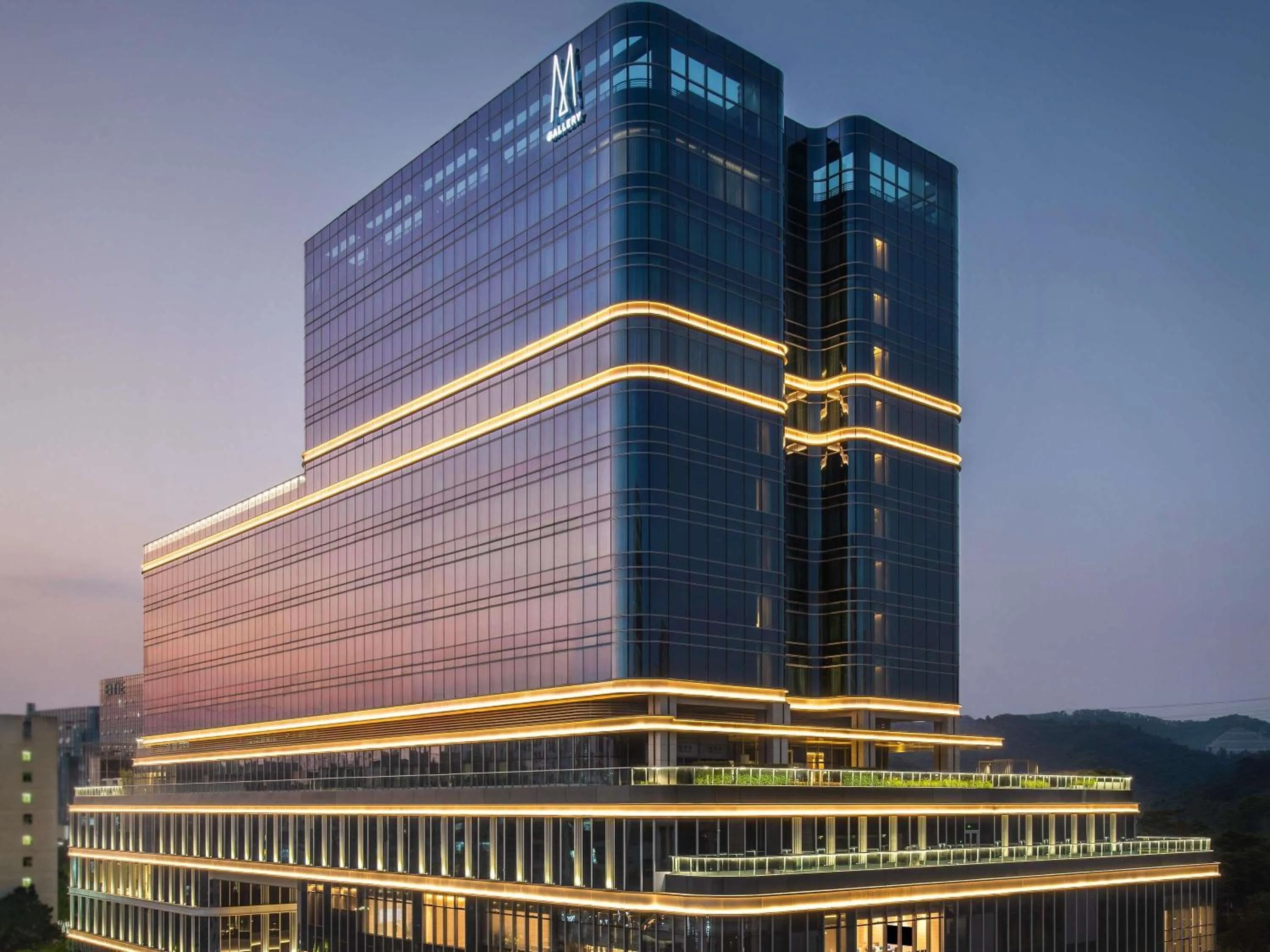 Property building in Fashion Town Hotel Shenzhen MGallery Collection