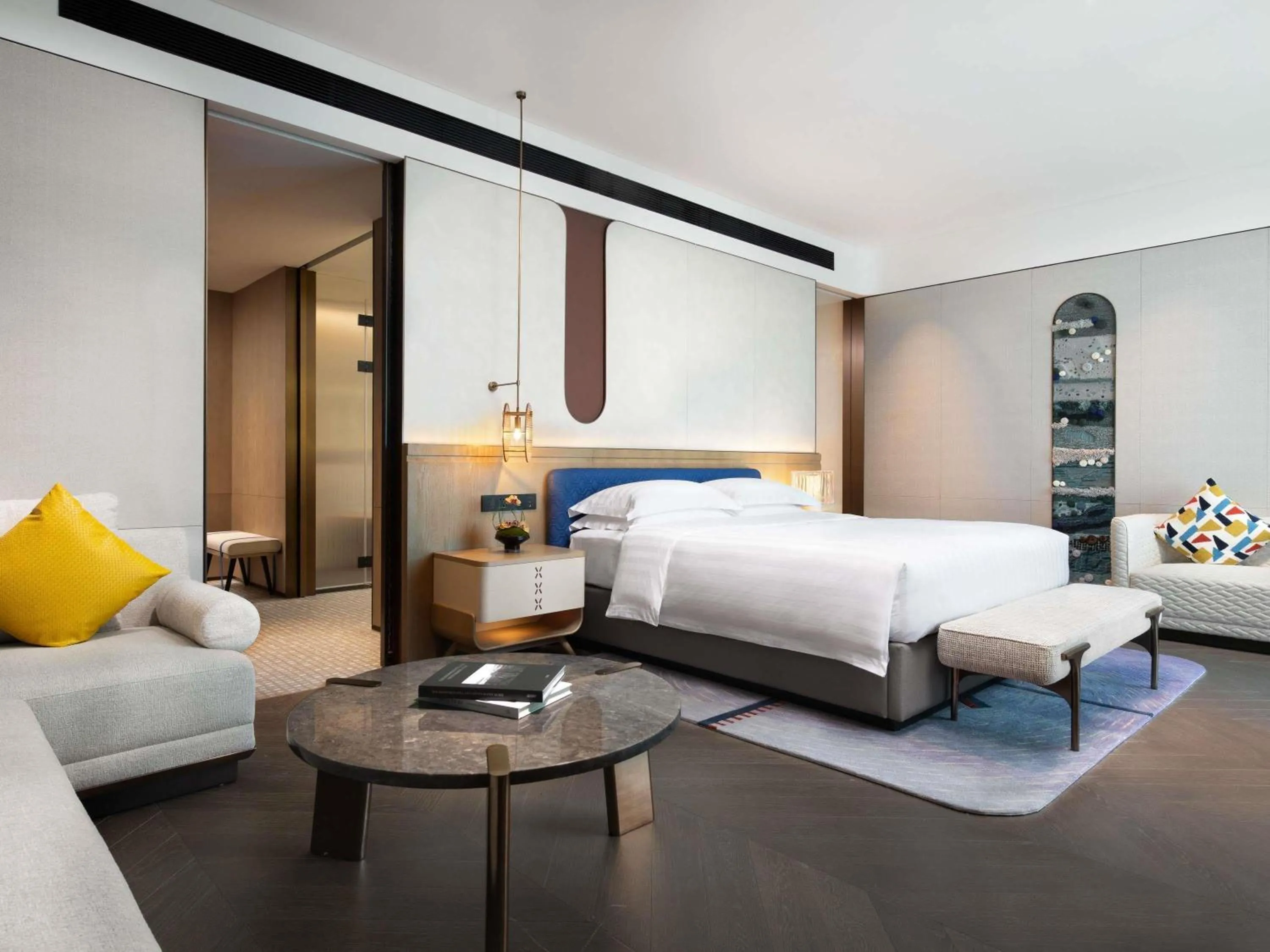 Bedroom in Fashion Town Hotel Shenzhen MGallery Collection