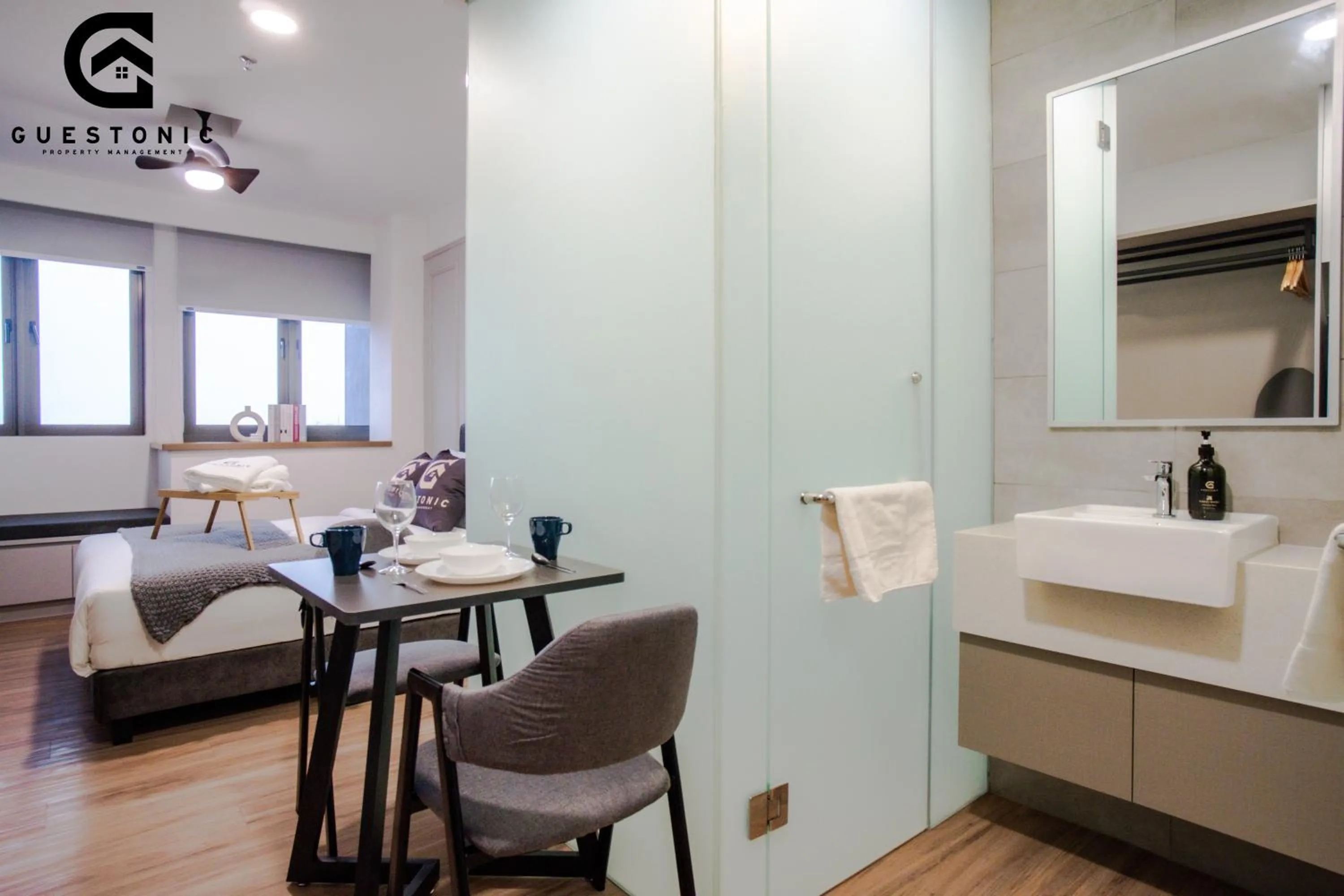 Dining area in Riveria City KL Sentral by Guestonic