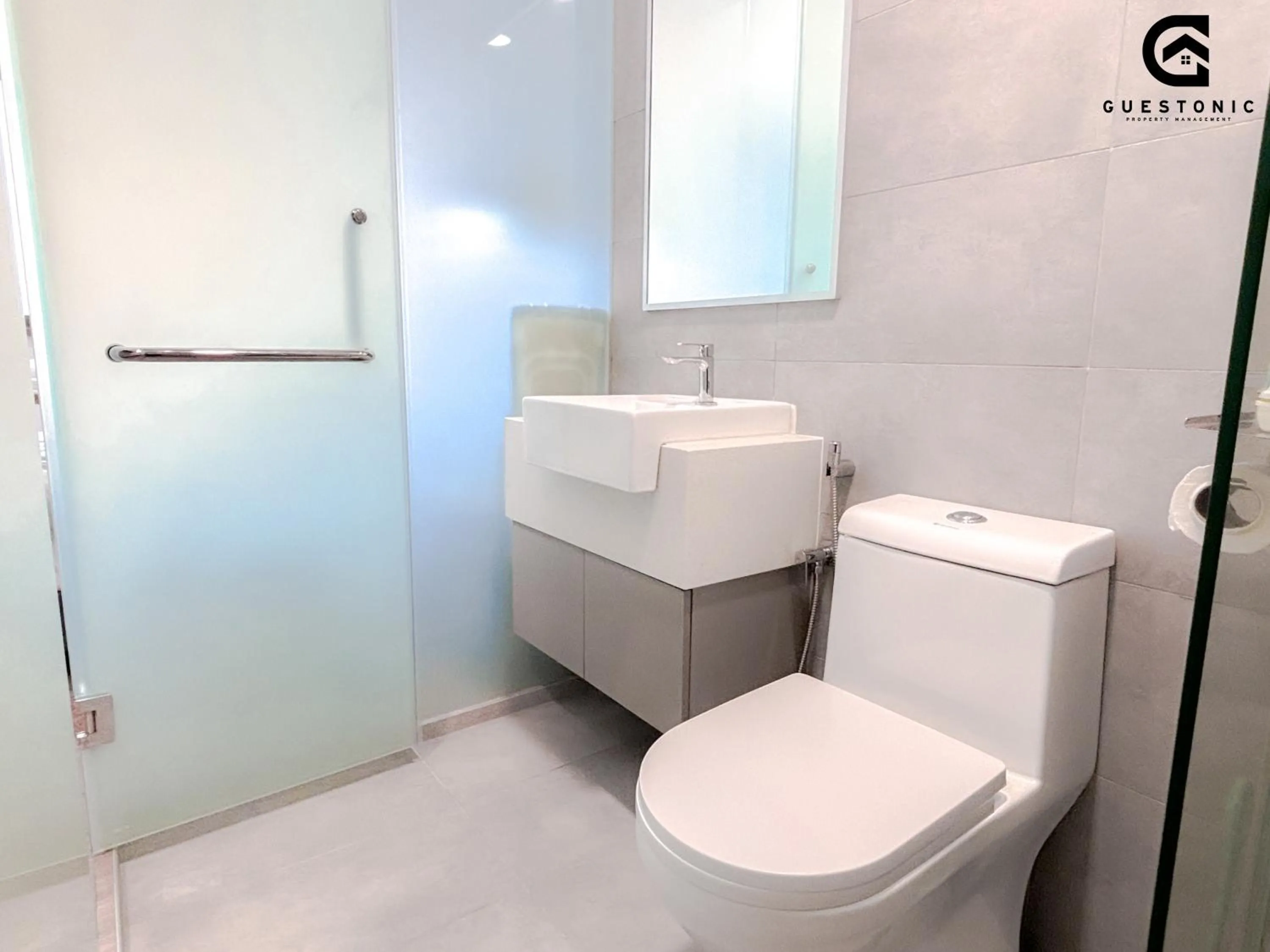 Toilet in Riveria City KL Sentral by Guestonic
