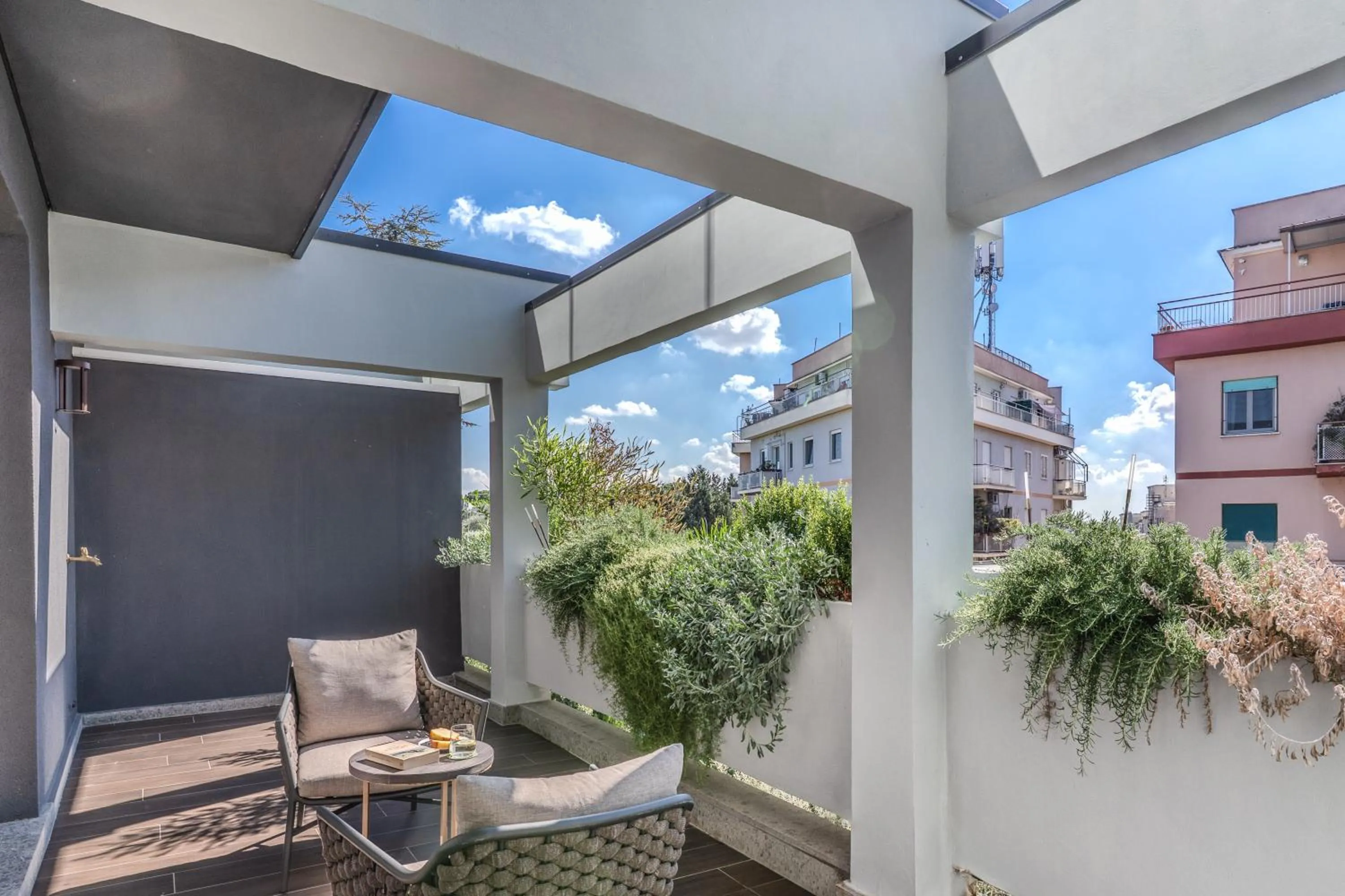 Balcony/Terrace in Adoro Hotel