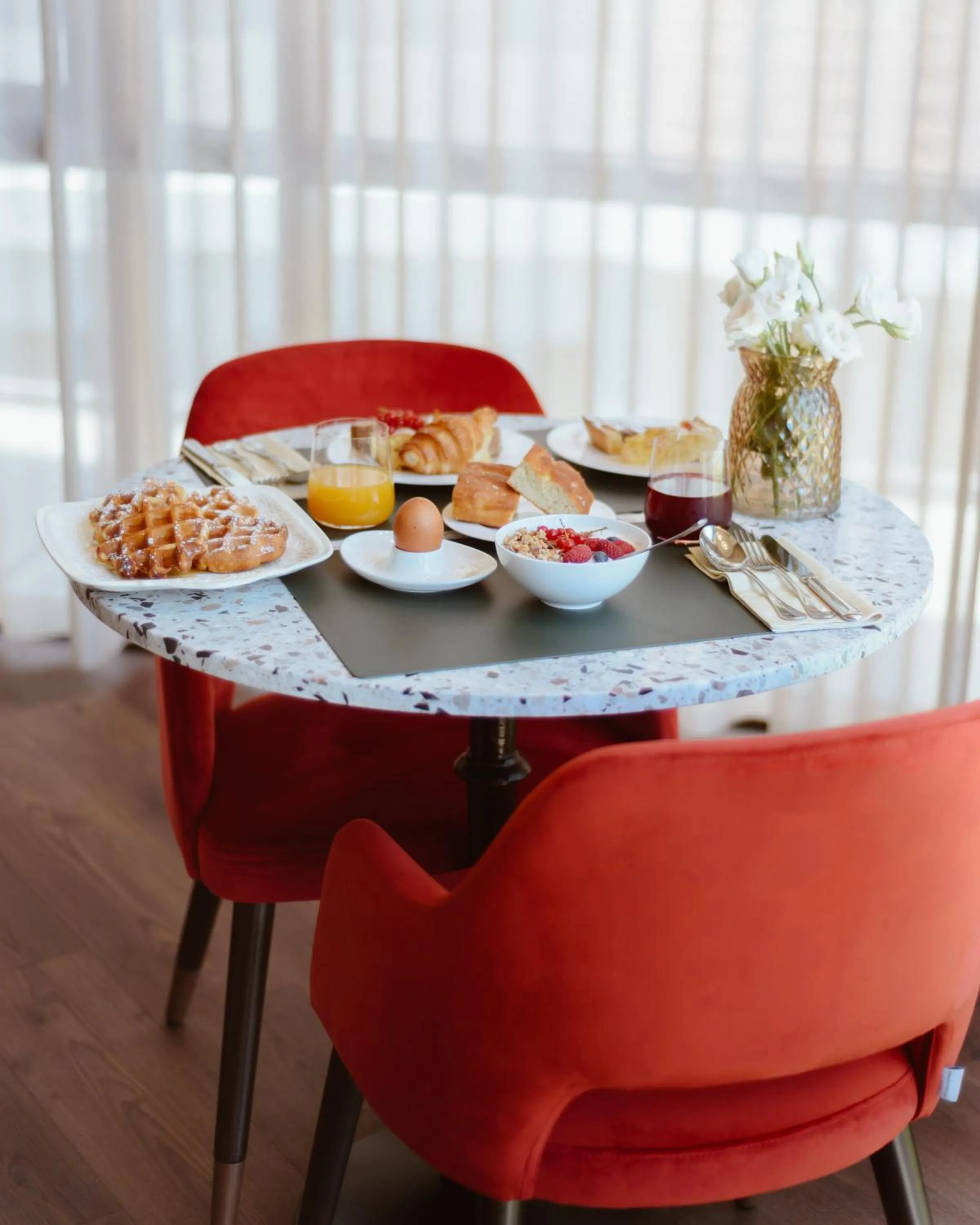 Breakfast in Adoro Hotel