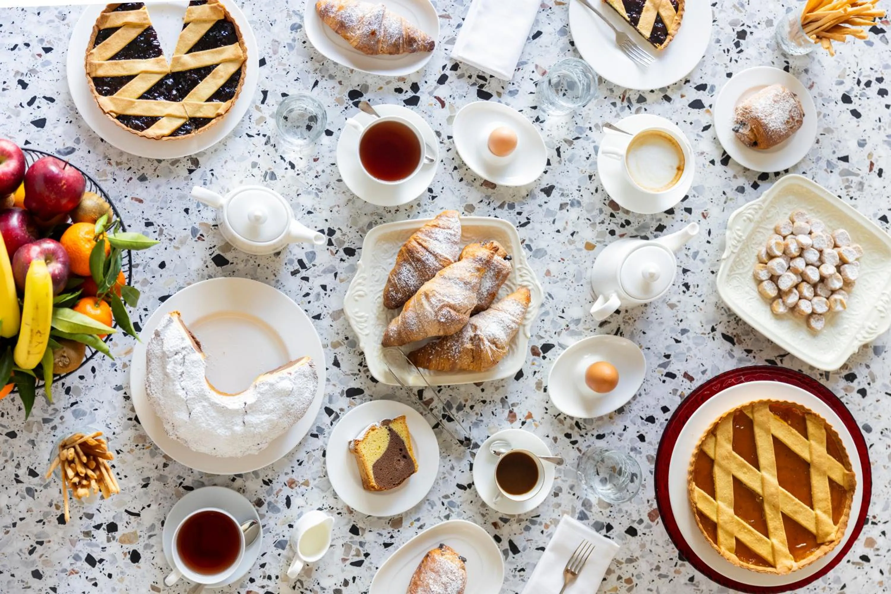 Breakfast in Adoro Hotel