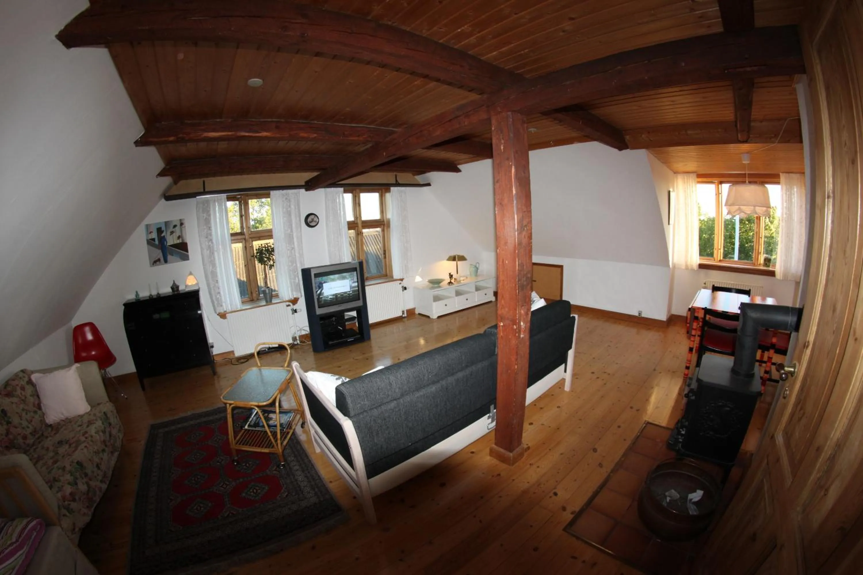 Dining area in Borup Bed & Breakfast