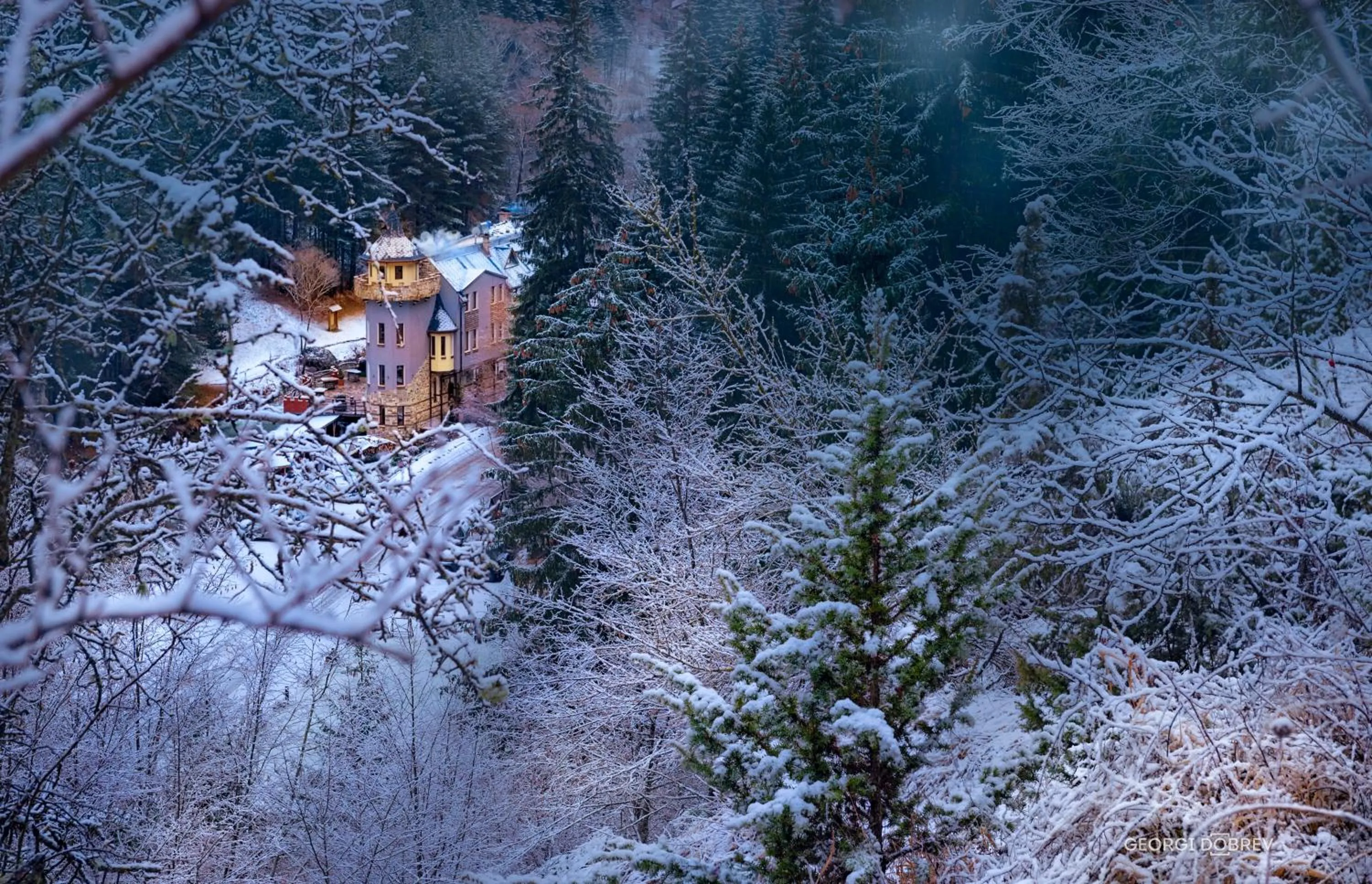 Facade/entrance in Horlog Castle