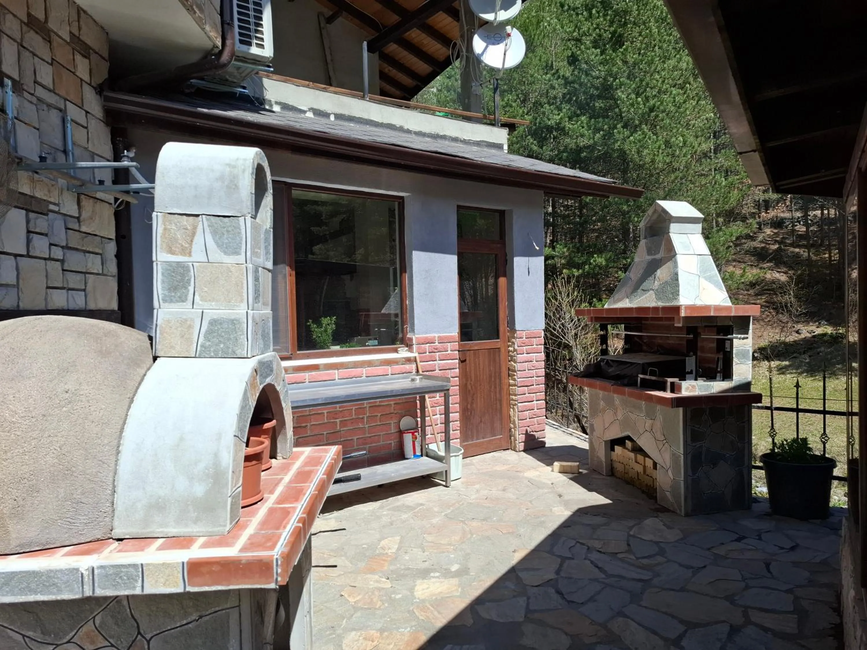 BBQ facilities in Horlog Castle