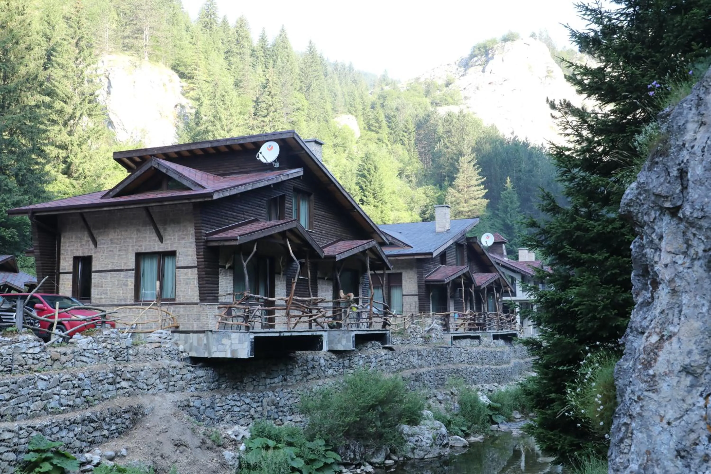 Property building in Horlog Castle