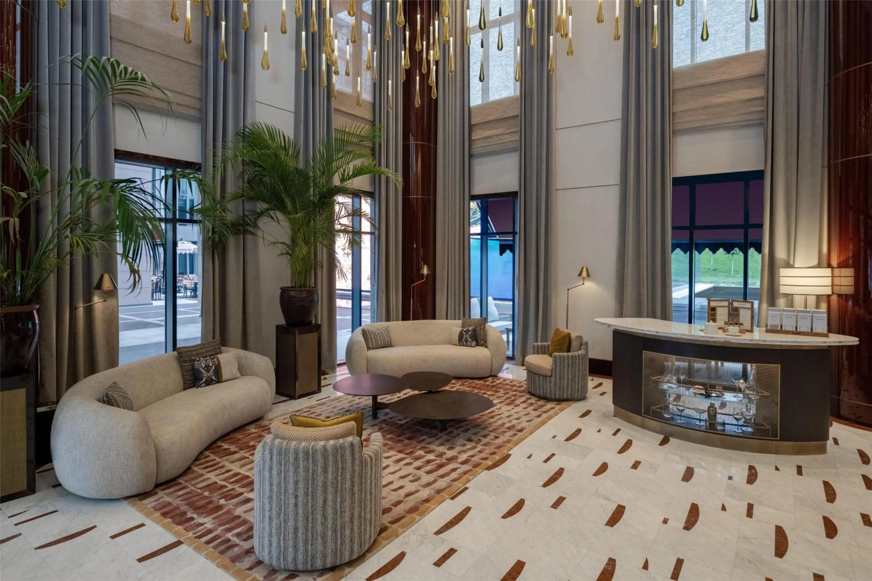 Lobby or reception in Altunizade Suites Istanbul, Curio Collection By Hilton