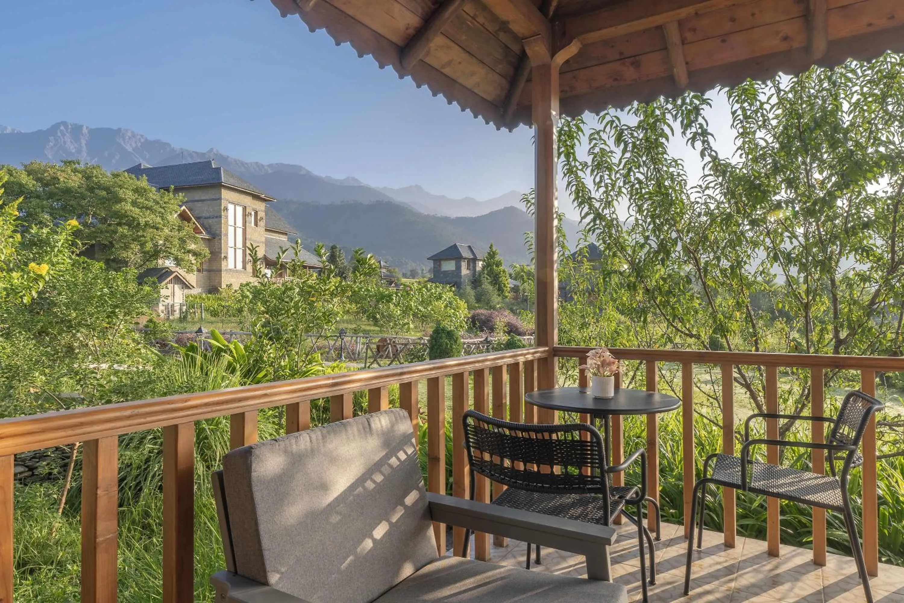 Patio in Echor Hill Farm Cottages Palampur