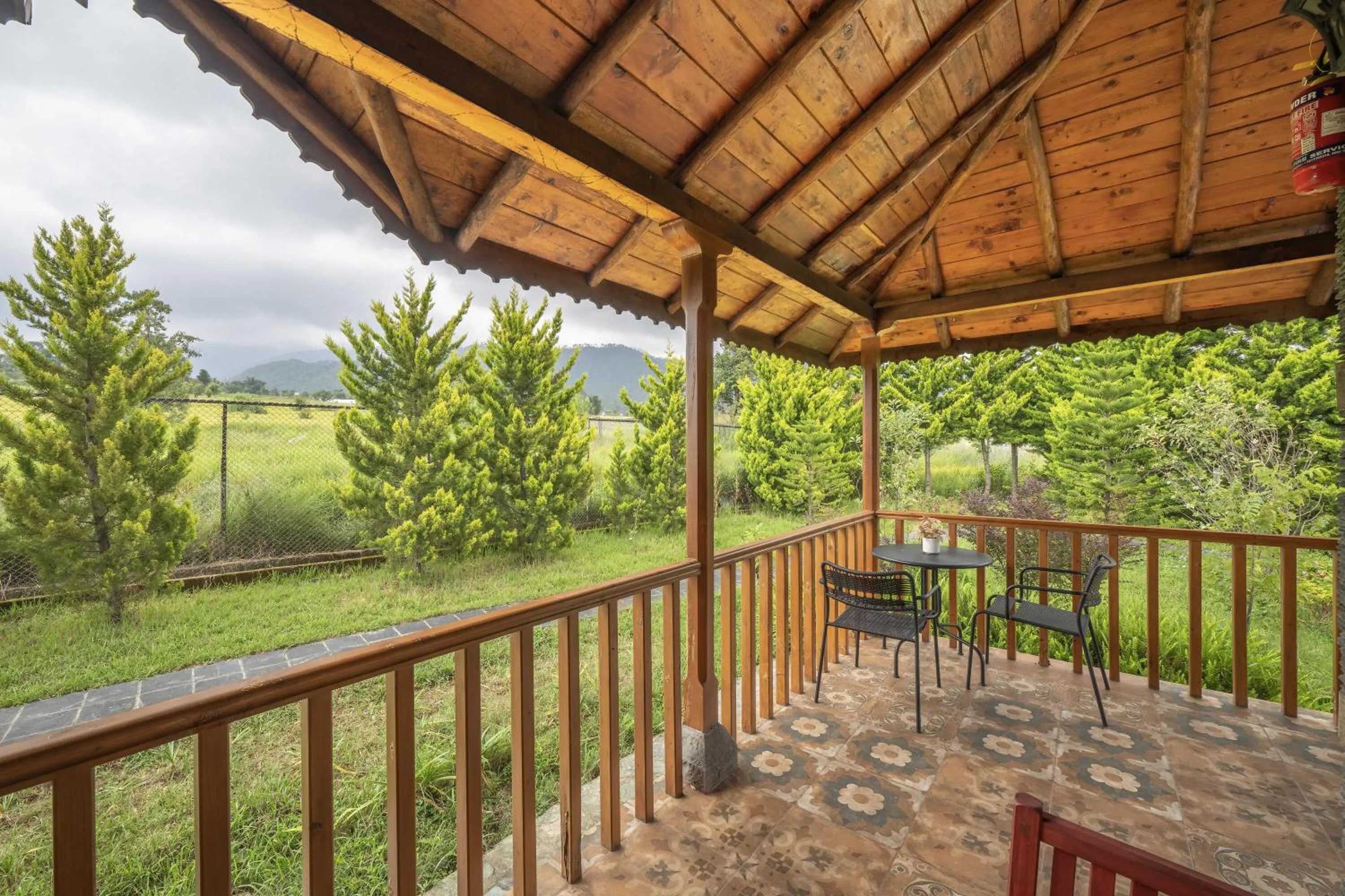 Garden in Echor Hill Farm Cottages Palampur