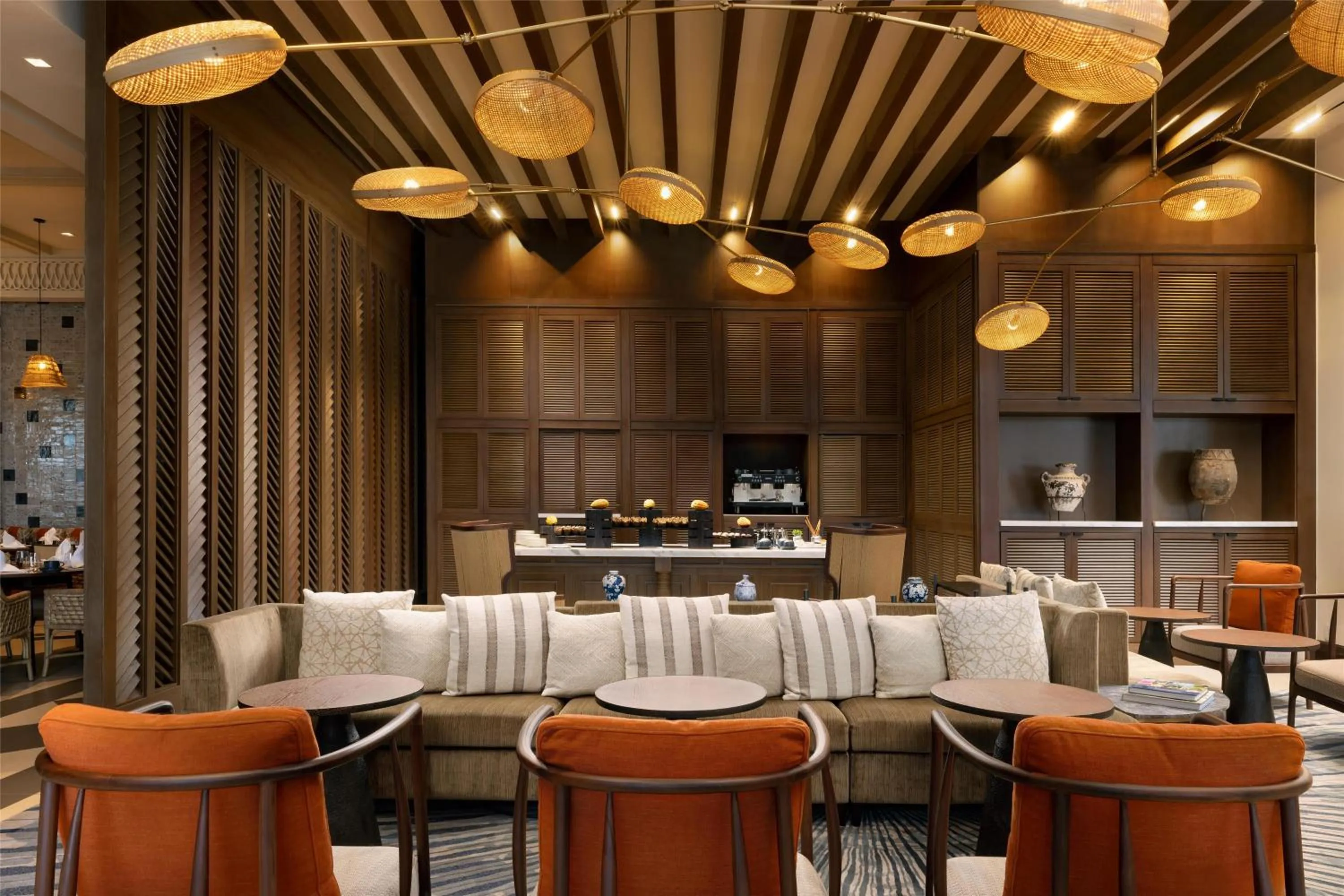 Restaurant/places to eat in Hotel Santiago, Curio Collection By Hilton