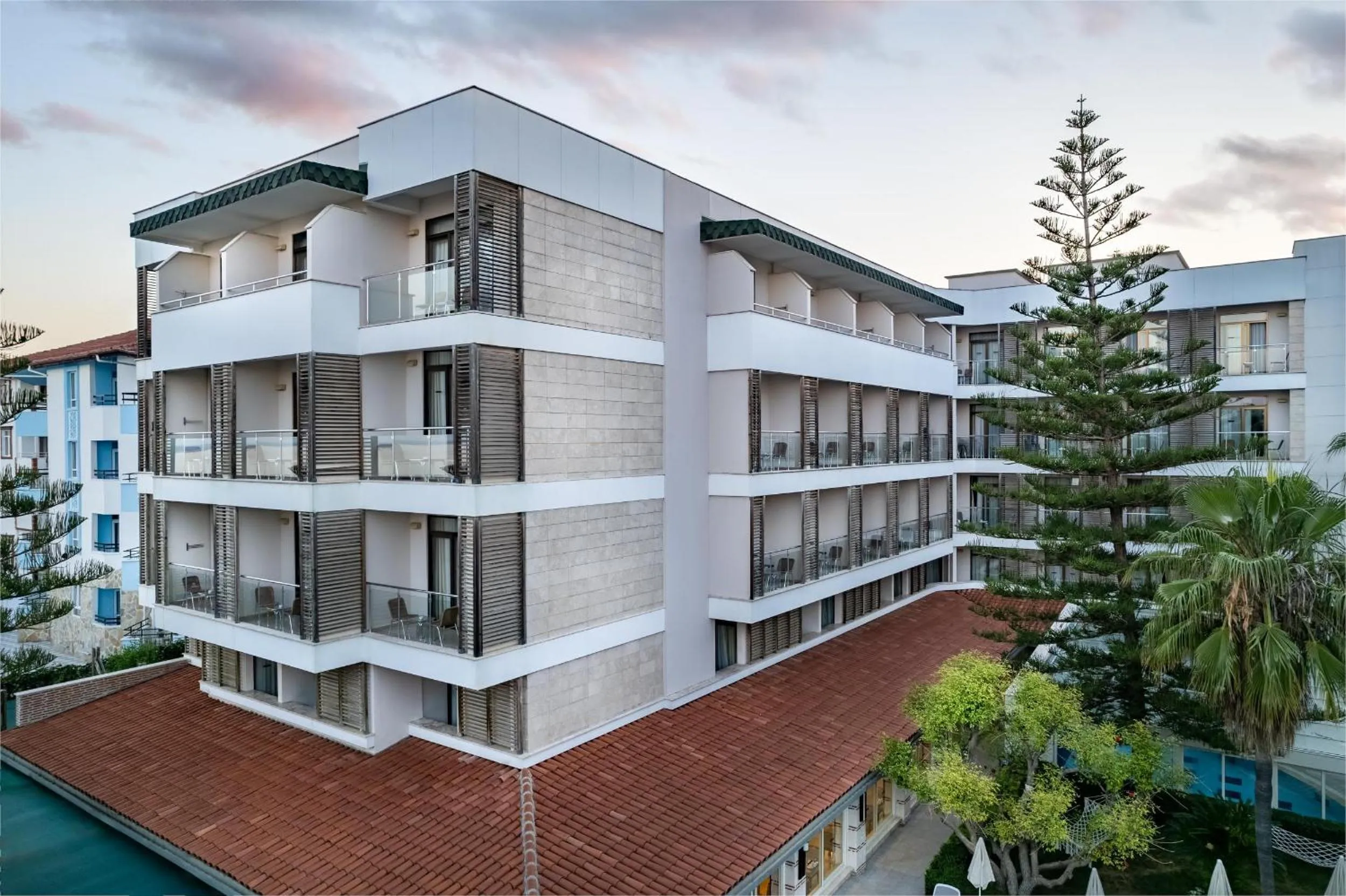 Property building in Trendy Side Beach Adults Only