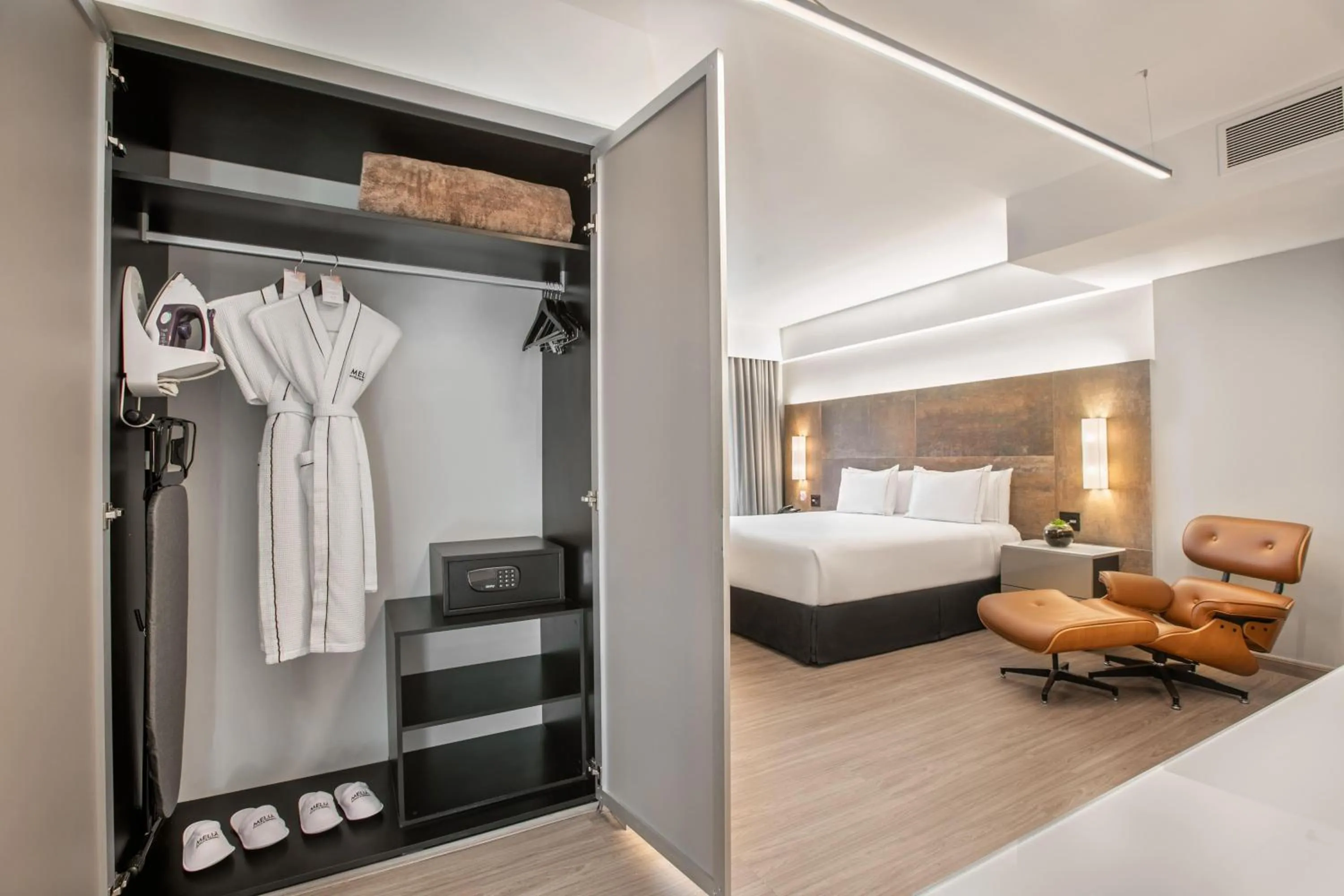 Bedroom, Bed in Meliá Ibirapuera