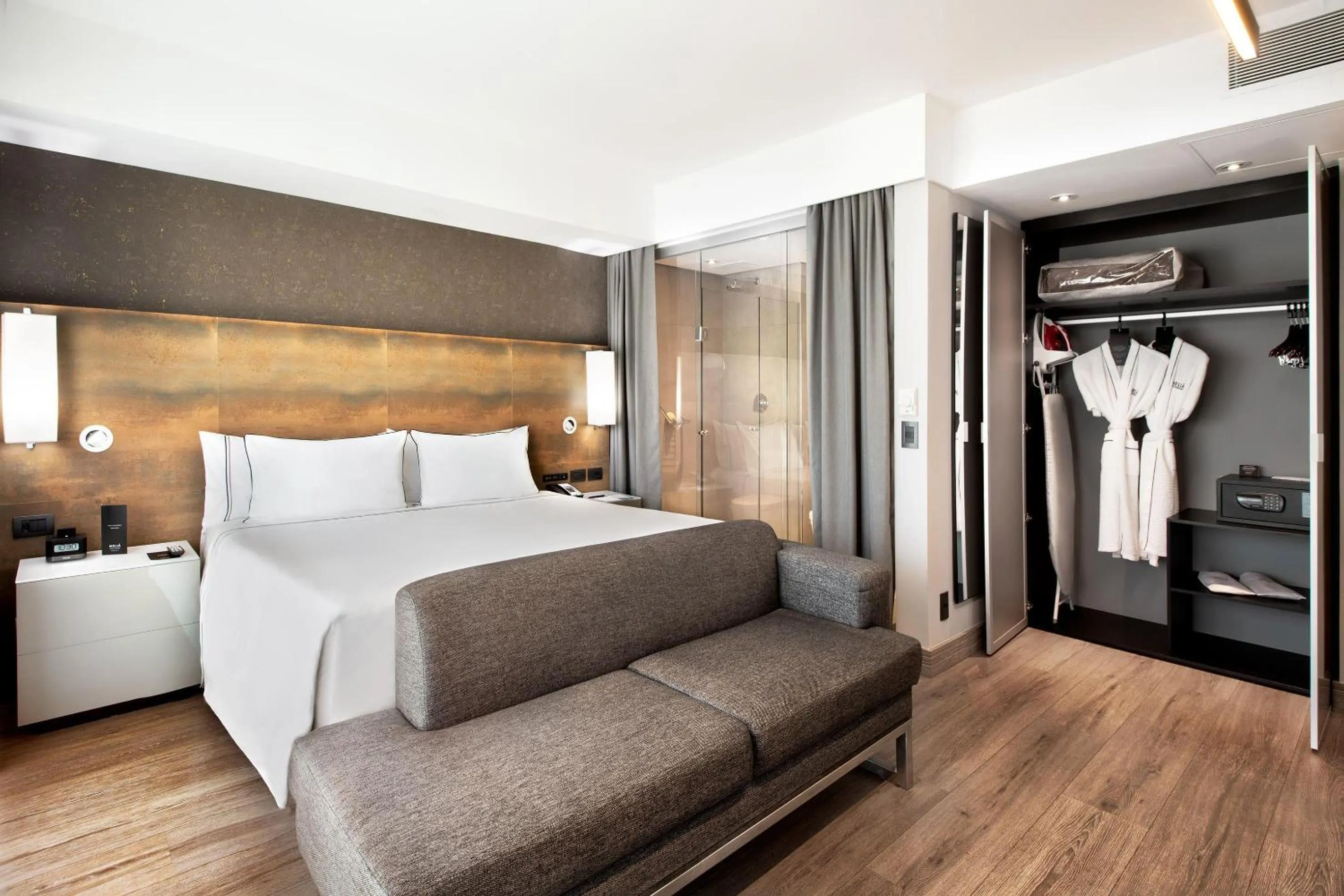 Bedroom, Bed in Meliá Ibirapuera