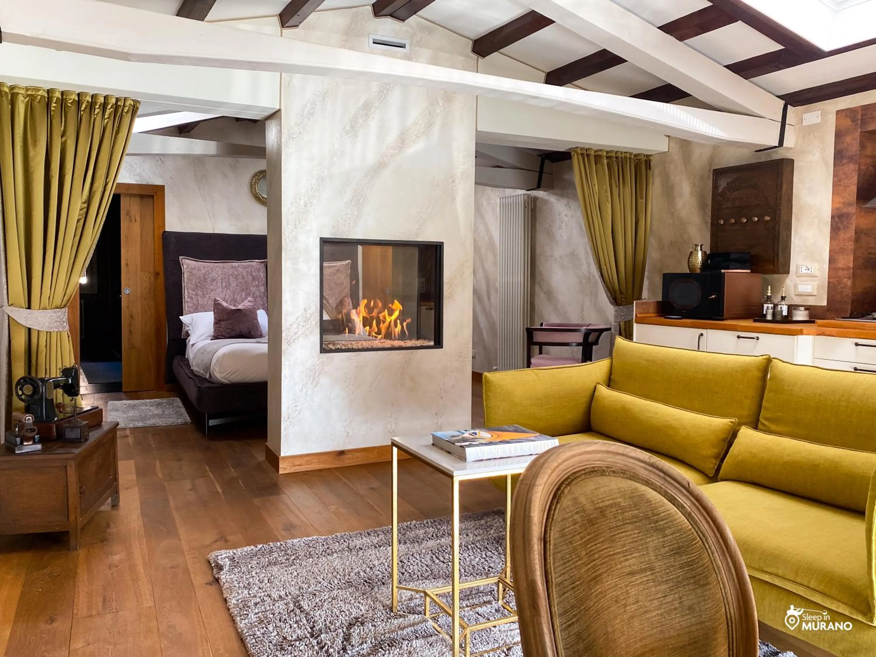 Bed in MURANO Suites - BOUTIQUE Apartments adults only