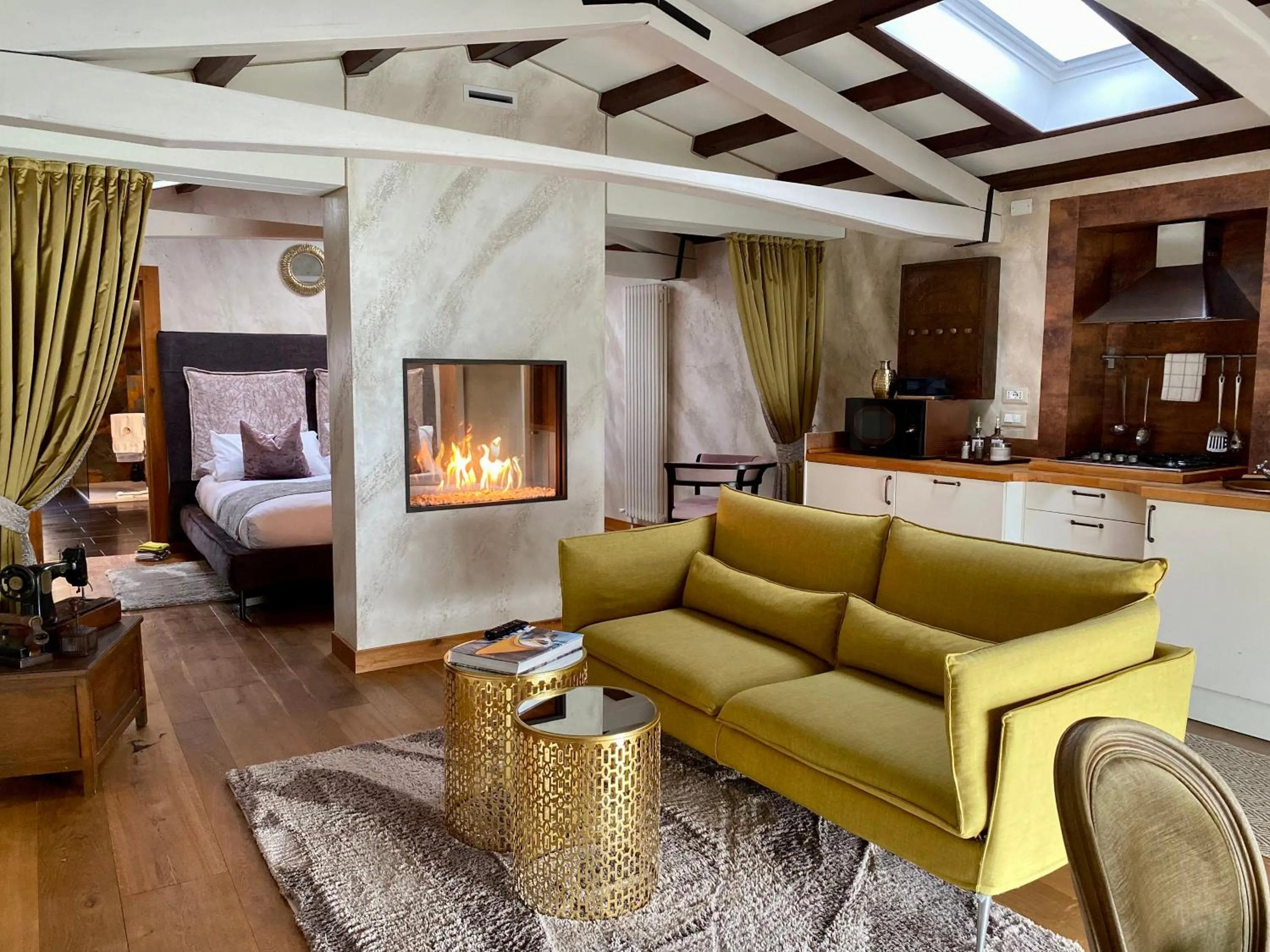 Bed in MURANO Suites - BOUTIQUE Apartments adults only