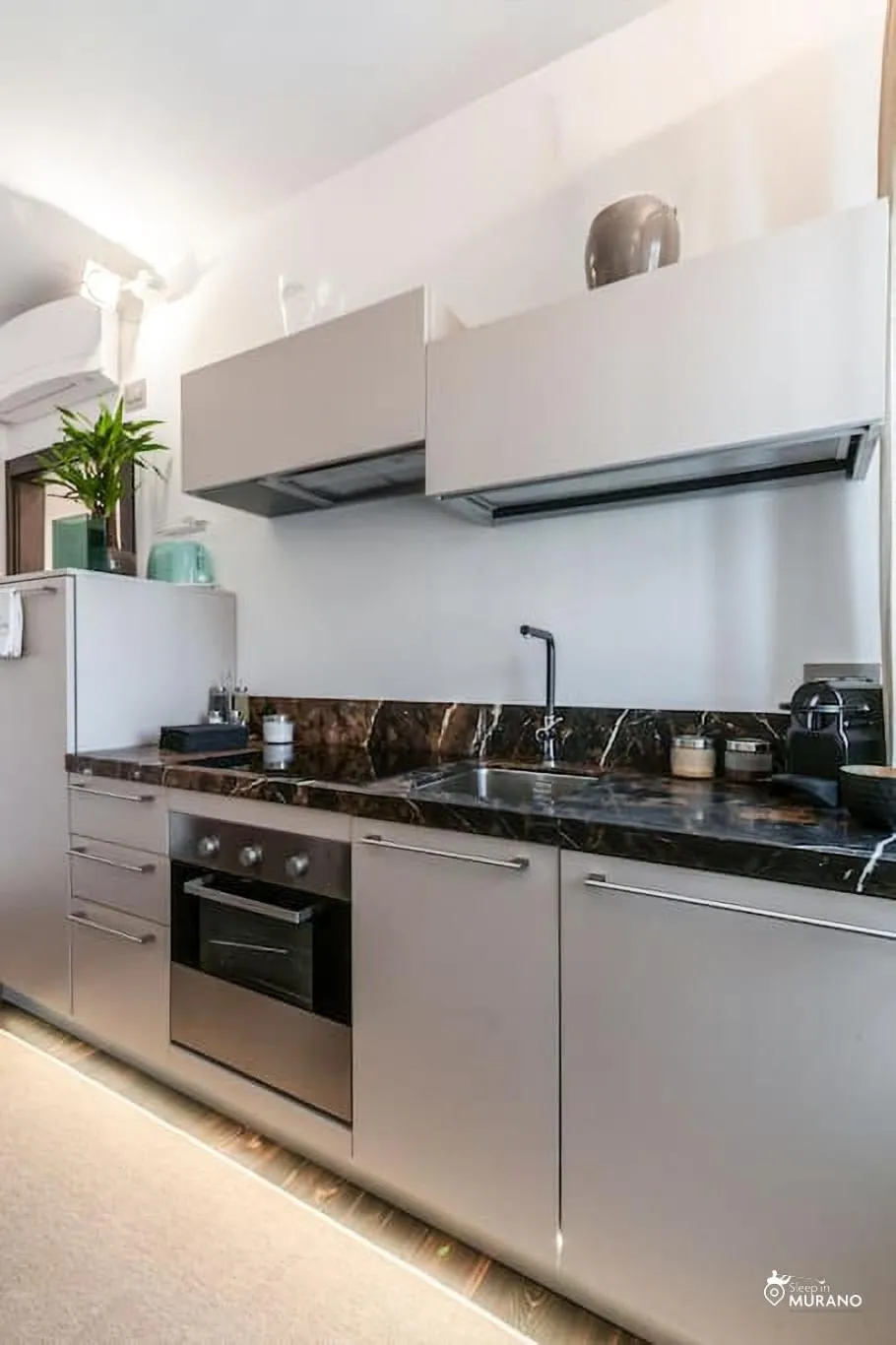 Kitchen or kitchenette in MURANO Suites - BOUTIQUE Apartments adults only