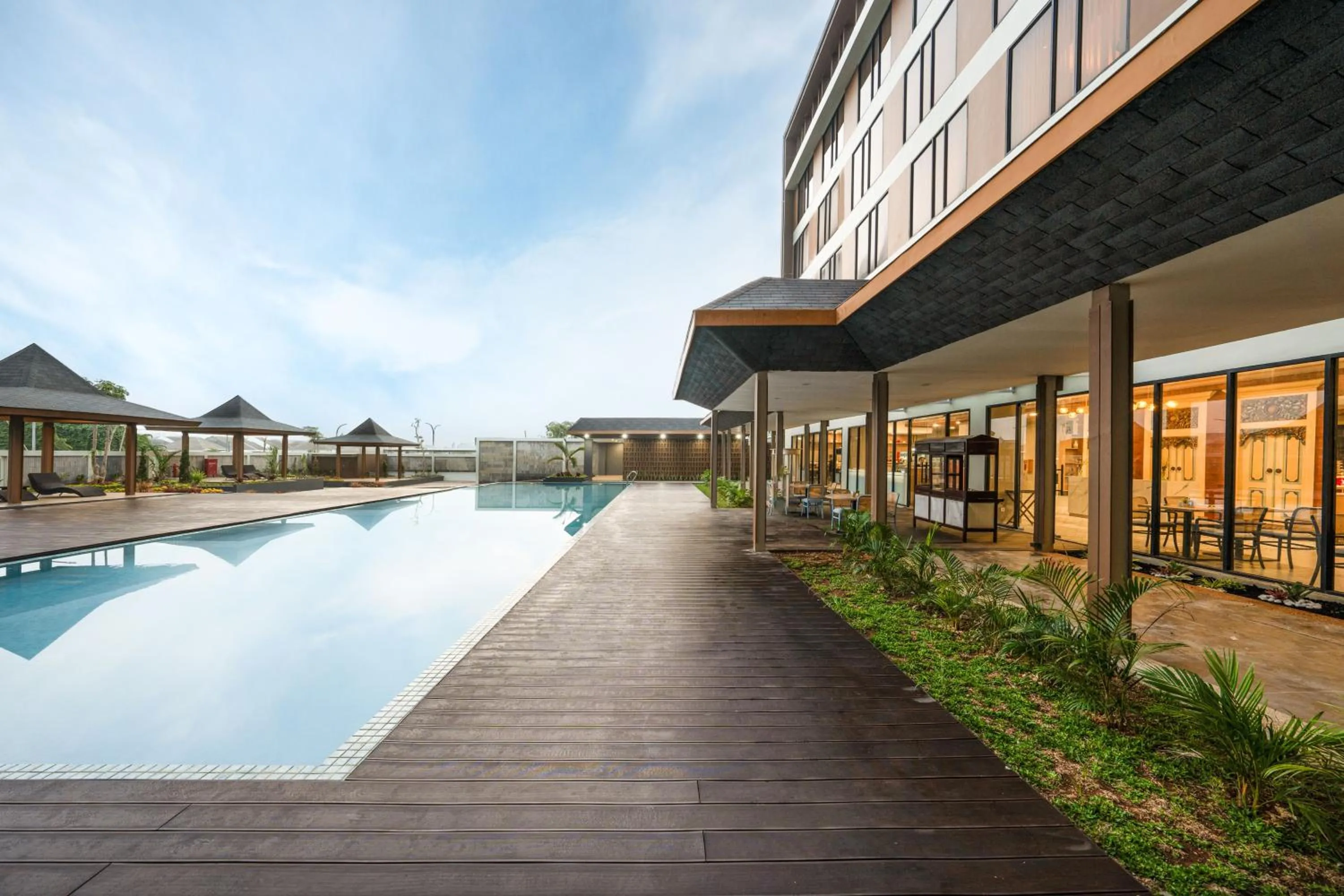 Day in Myze Hotel Sumenep