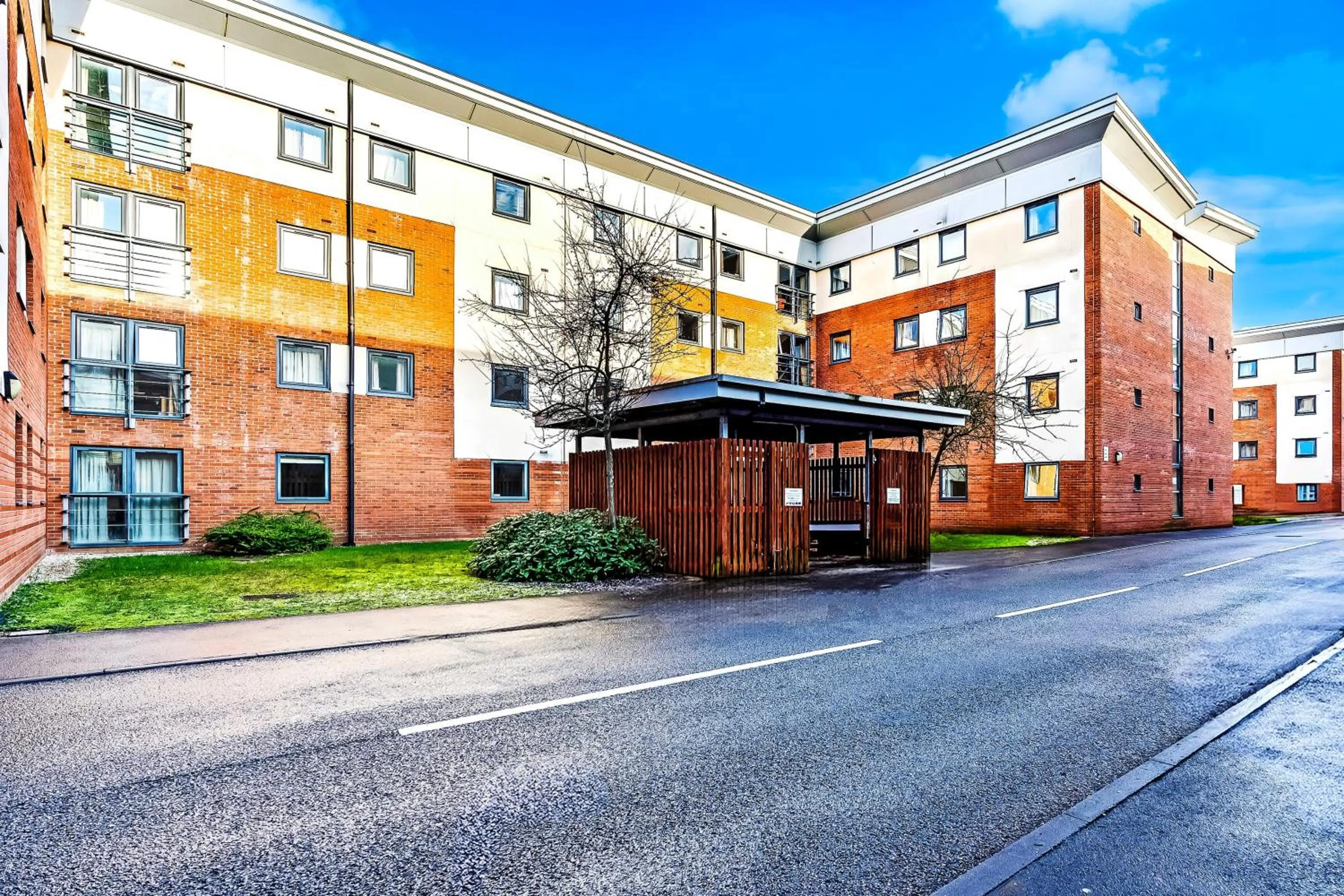 Facade/entrance in Crewe City Centre