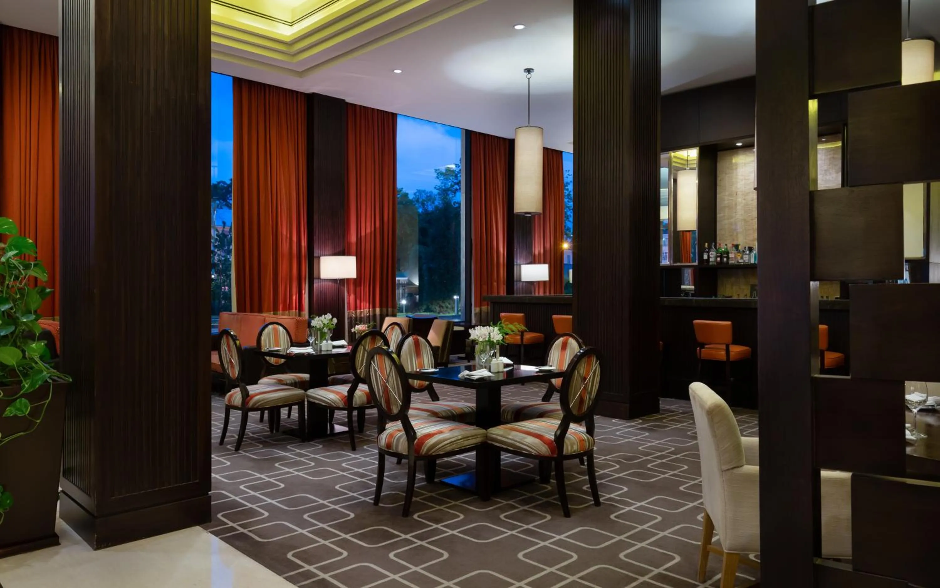 Restaurant/places to eat in Hilton Dushanbe