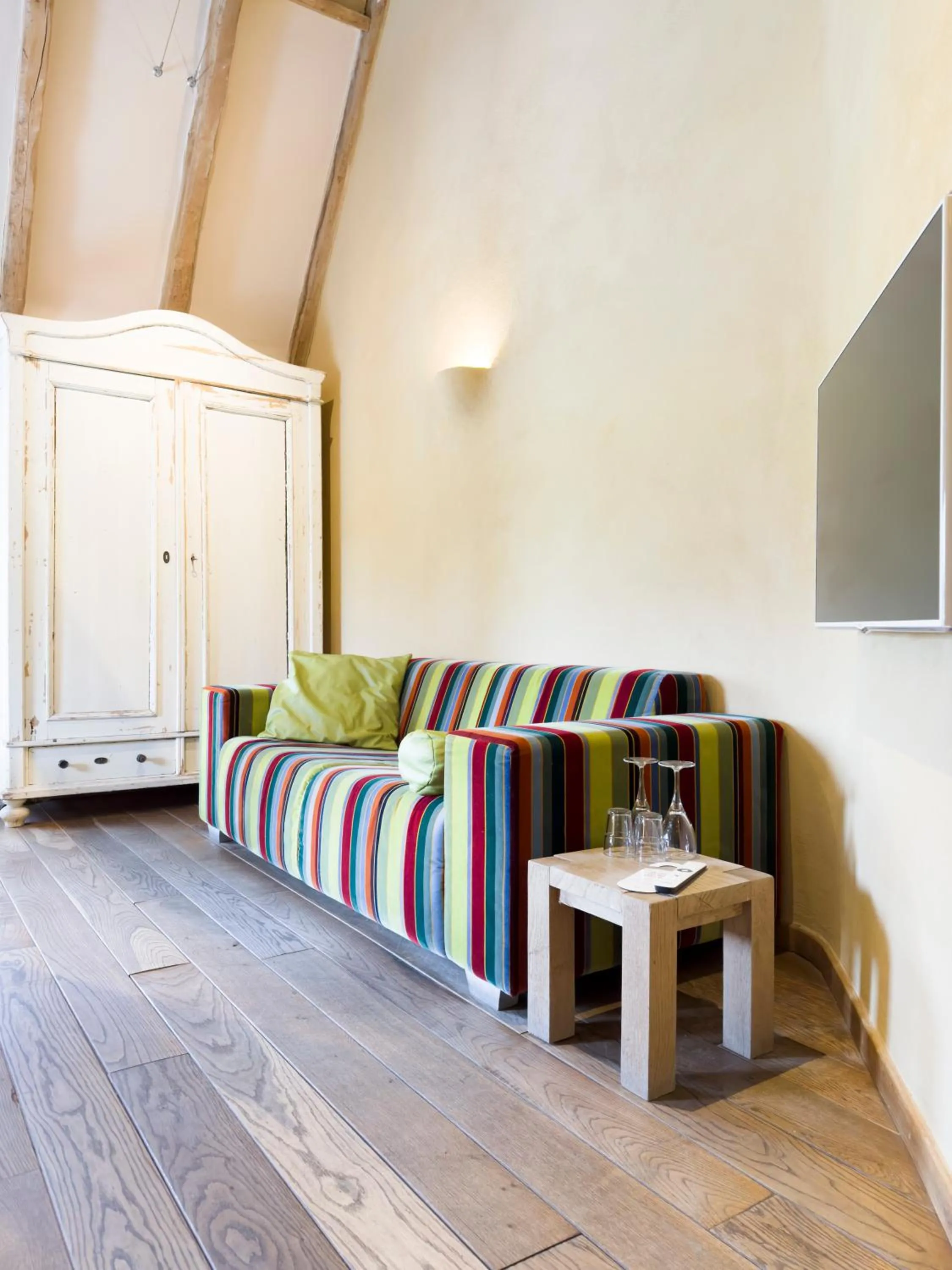 Seating area in Herberg de Kemper