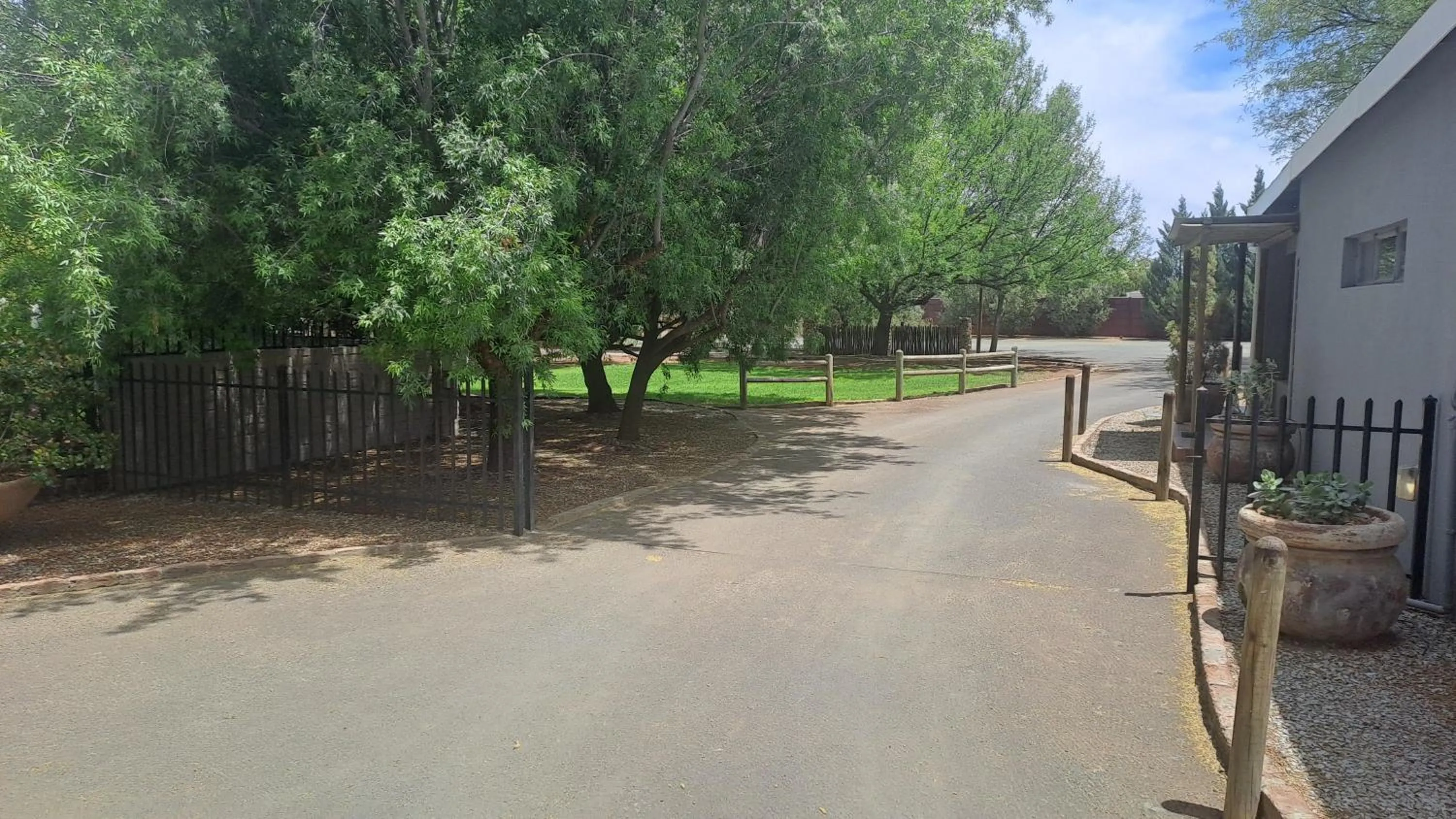 Garden in African Dawn B&B