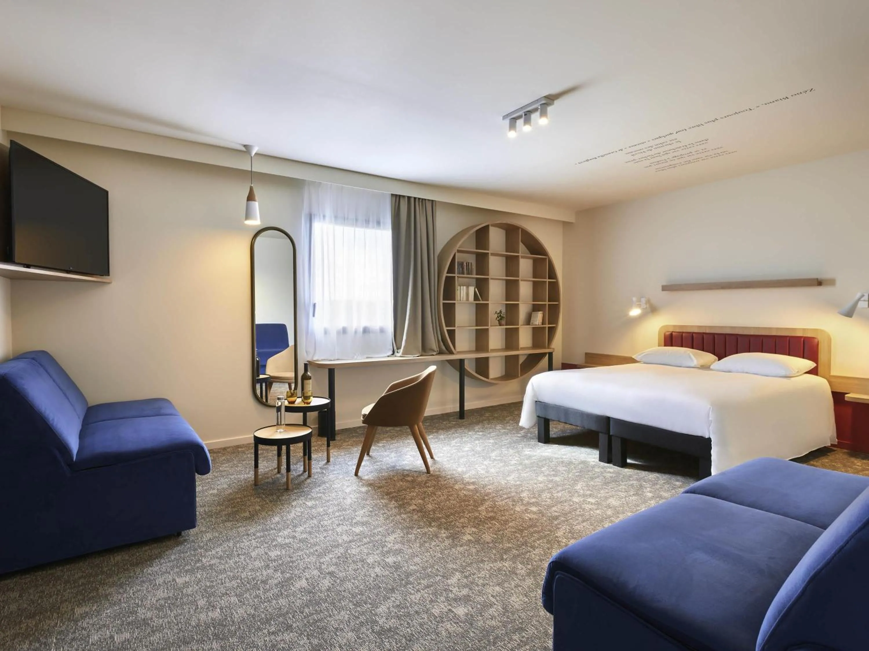 Bedroom, Bed in ibis Styles La Roche-sur-Yon