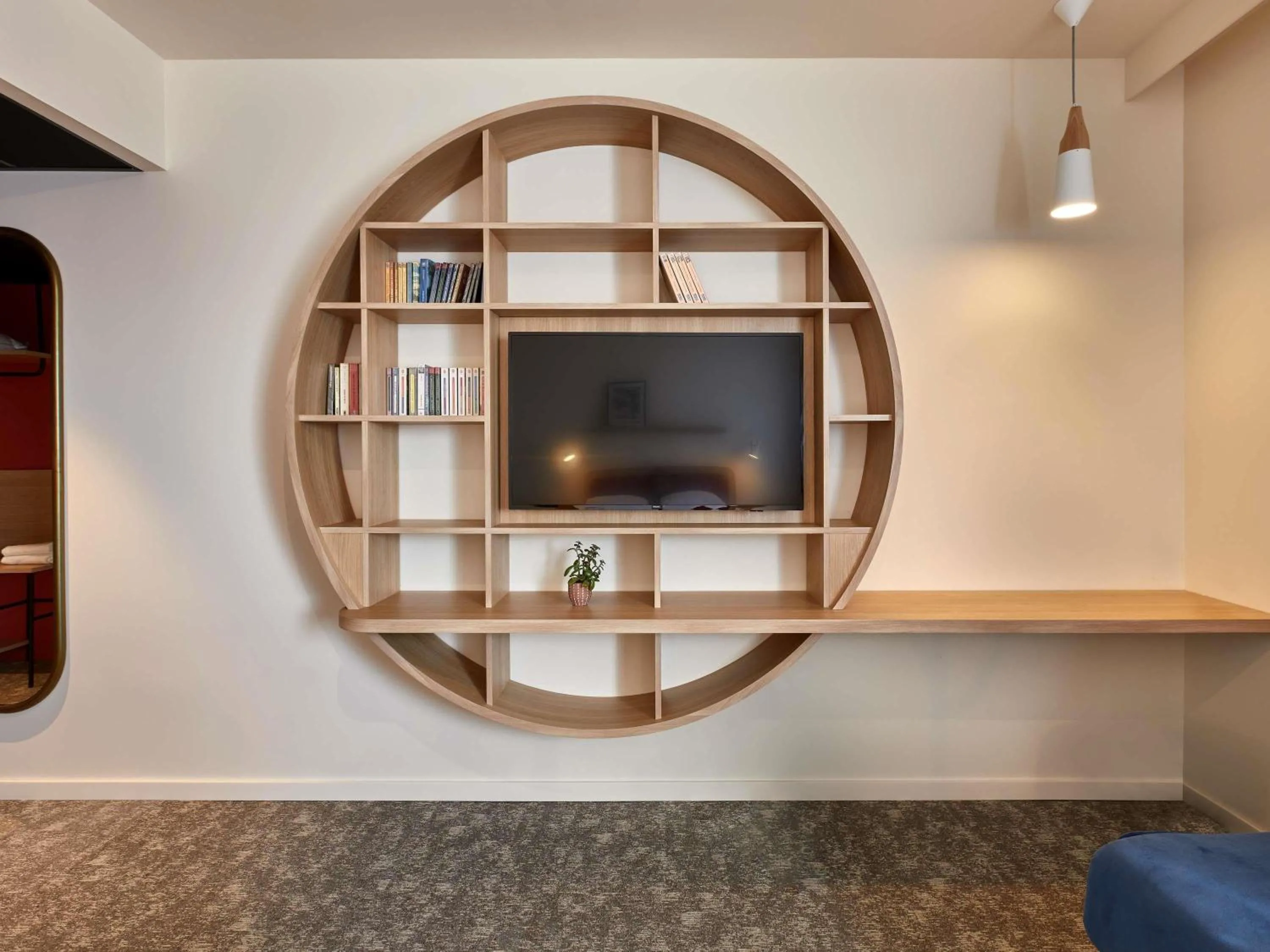 Bedroom in ibis Styles La Roche-sur-Yon